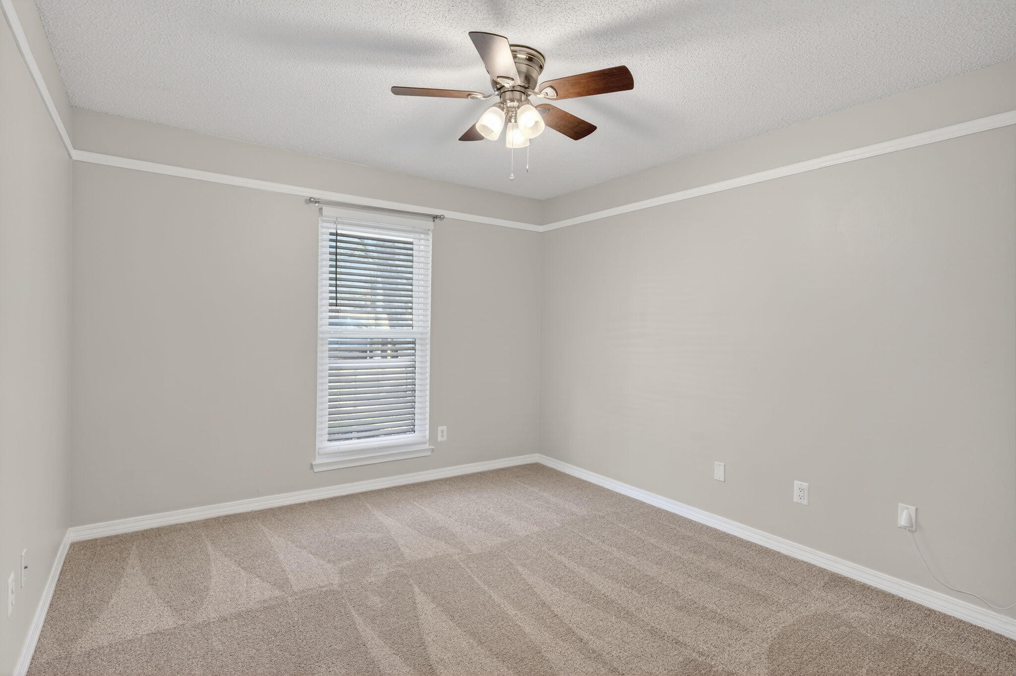 VALPARAISO PINECREST 5 - Residential