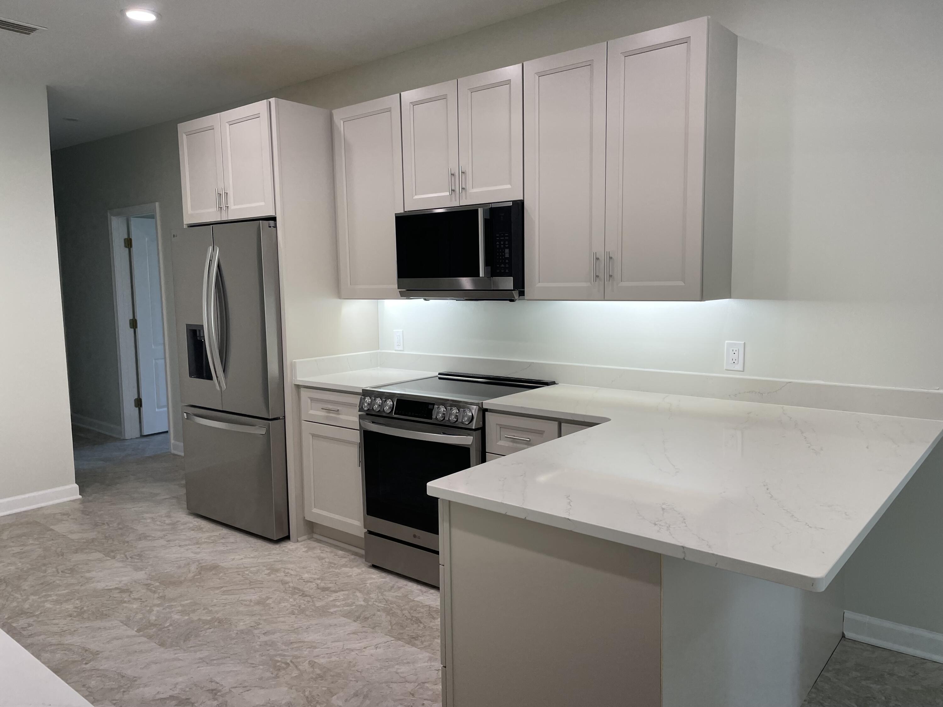 HOLIDAY SHORES EST 4TH ADDN - Residential