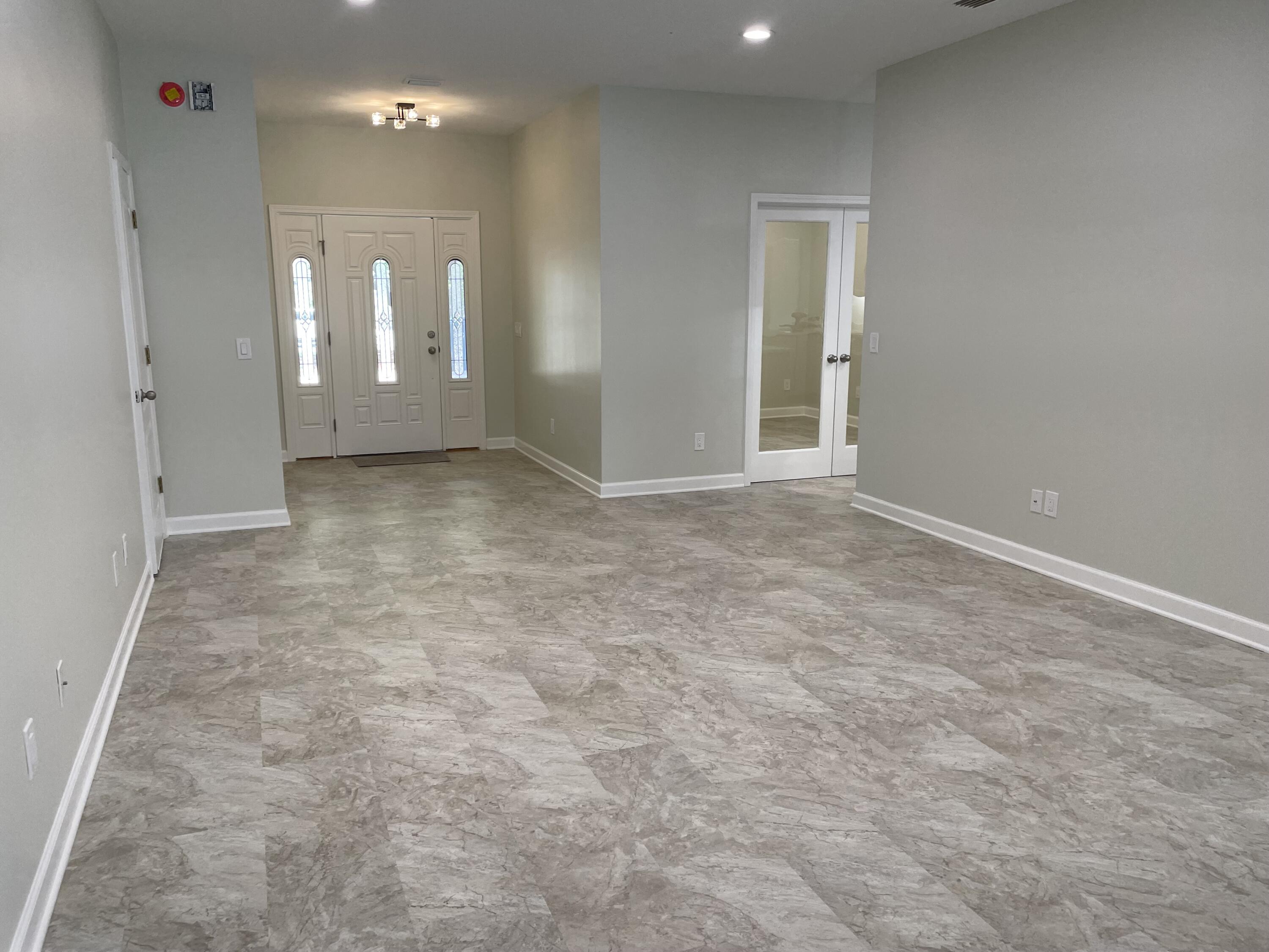 HOLIDAY SHORES EST 4TH ADDN - Residential