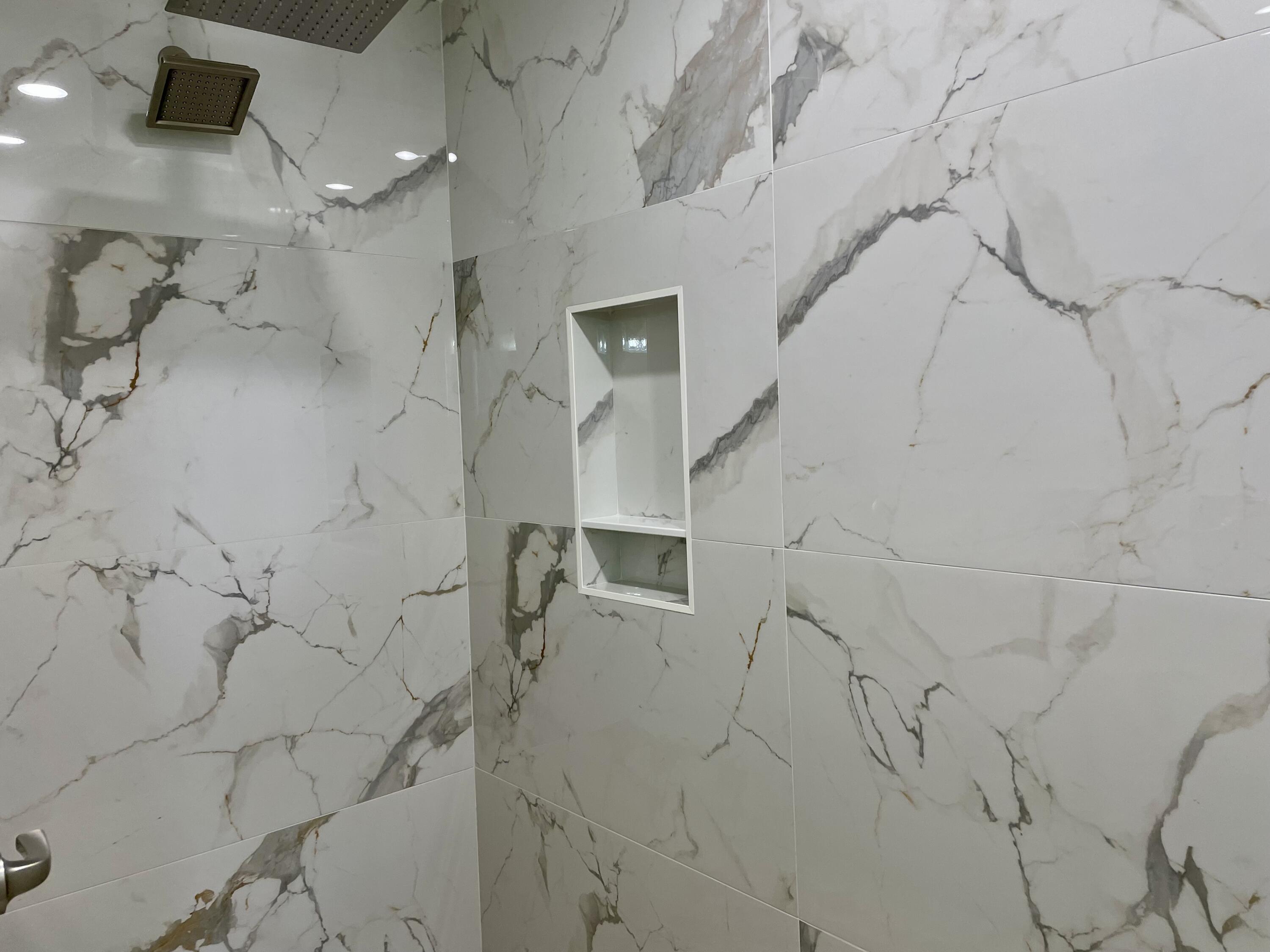 HOLIDAY SHORES EST 4TH ADDN - Residential