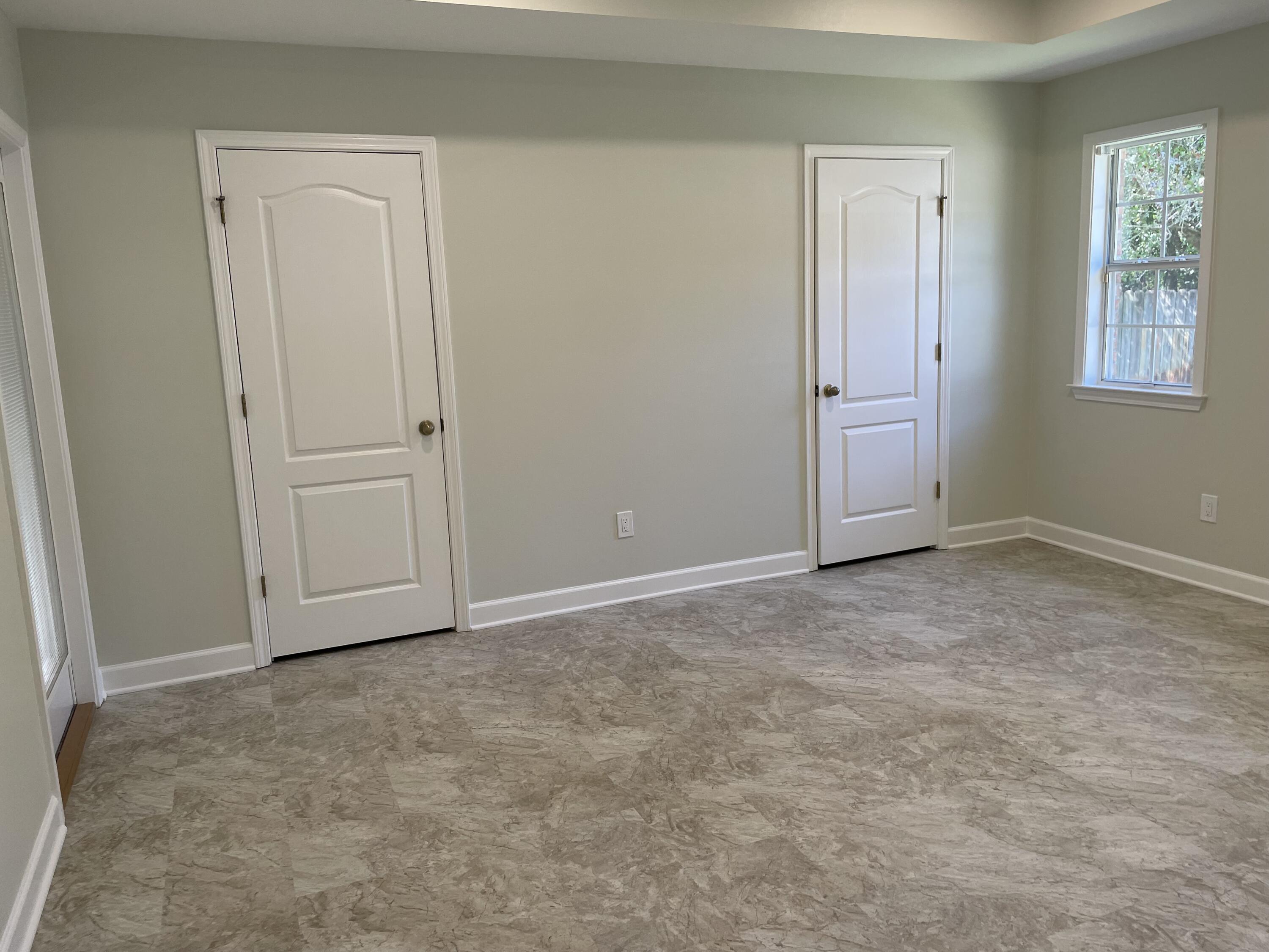 HOLIDAY SHORES EST 4TH ADDN - Residential