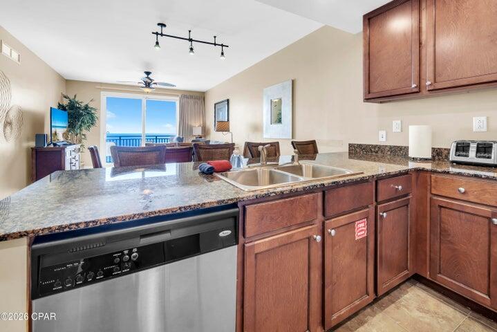 Sterling Breeze - Residential