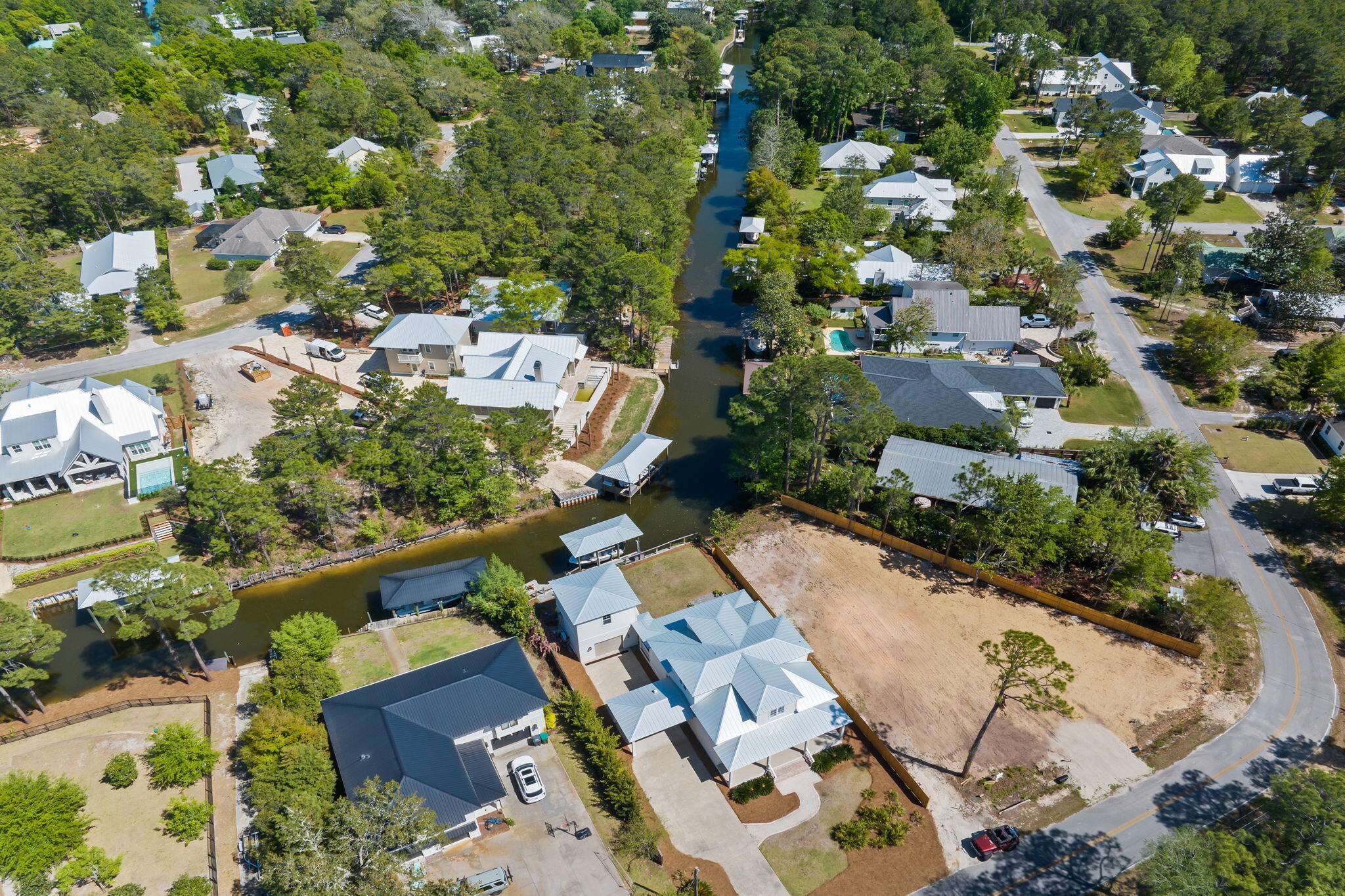 DAUGHETTES AMENDED - Residential