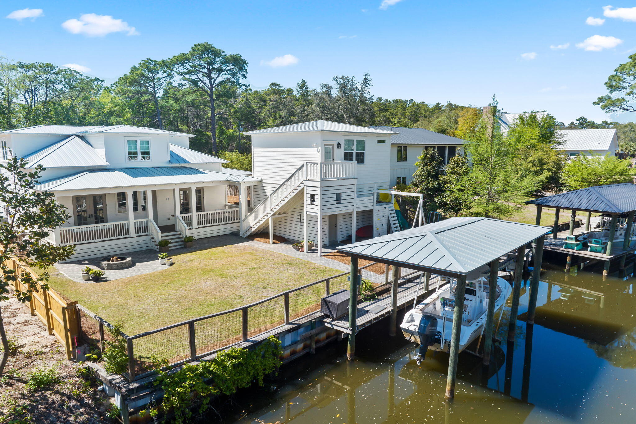 DAUGHETTES AMENDED - Residential