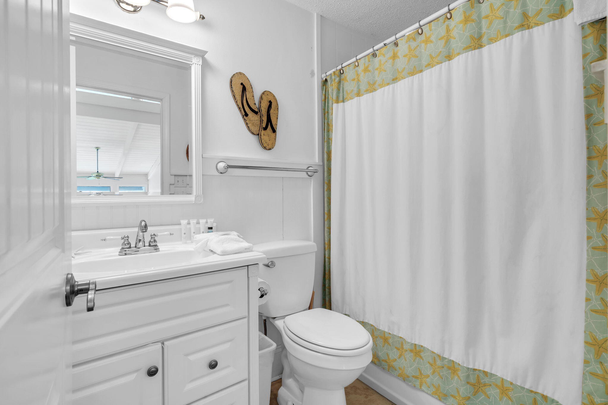 SUNNYSIDE BEACH & TENNIS CONDO - Residential