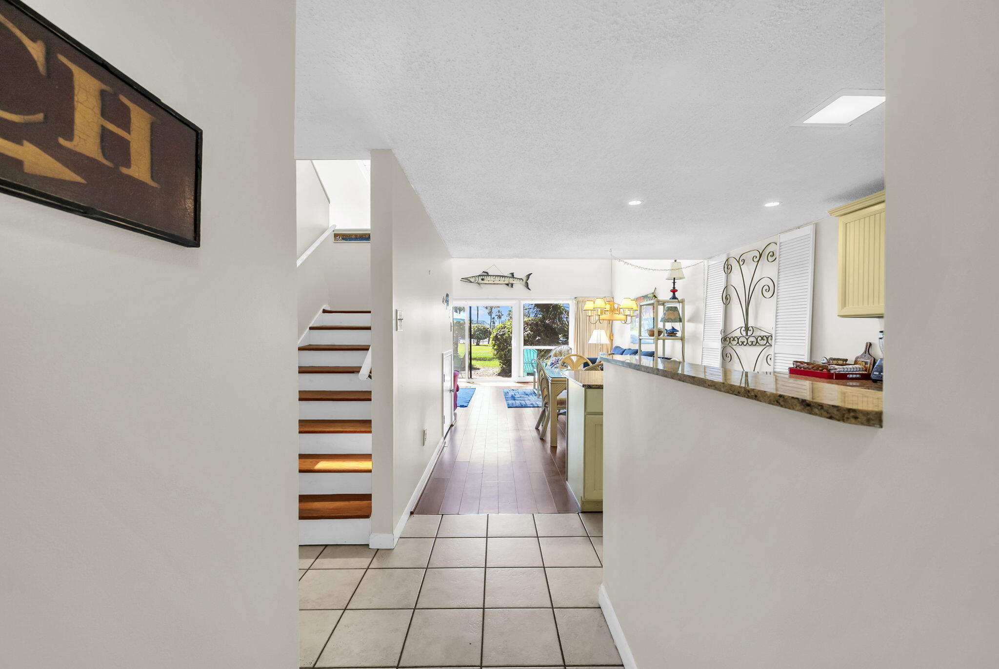 SUNNYSIDE BEACH & TENNIS CONDO - Residential