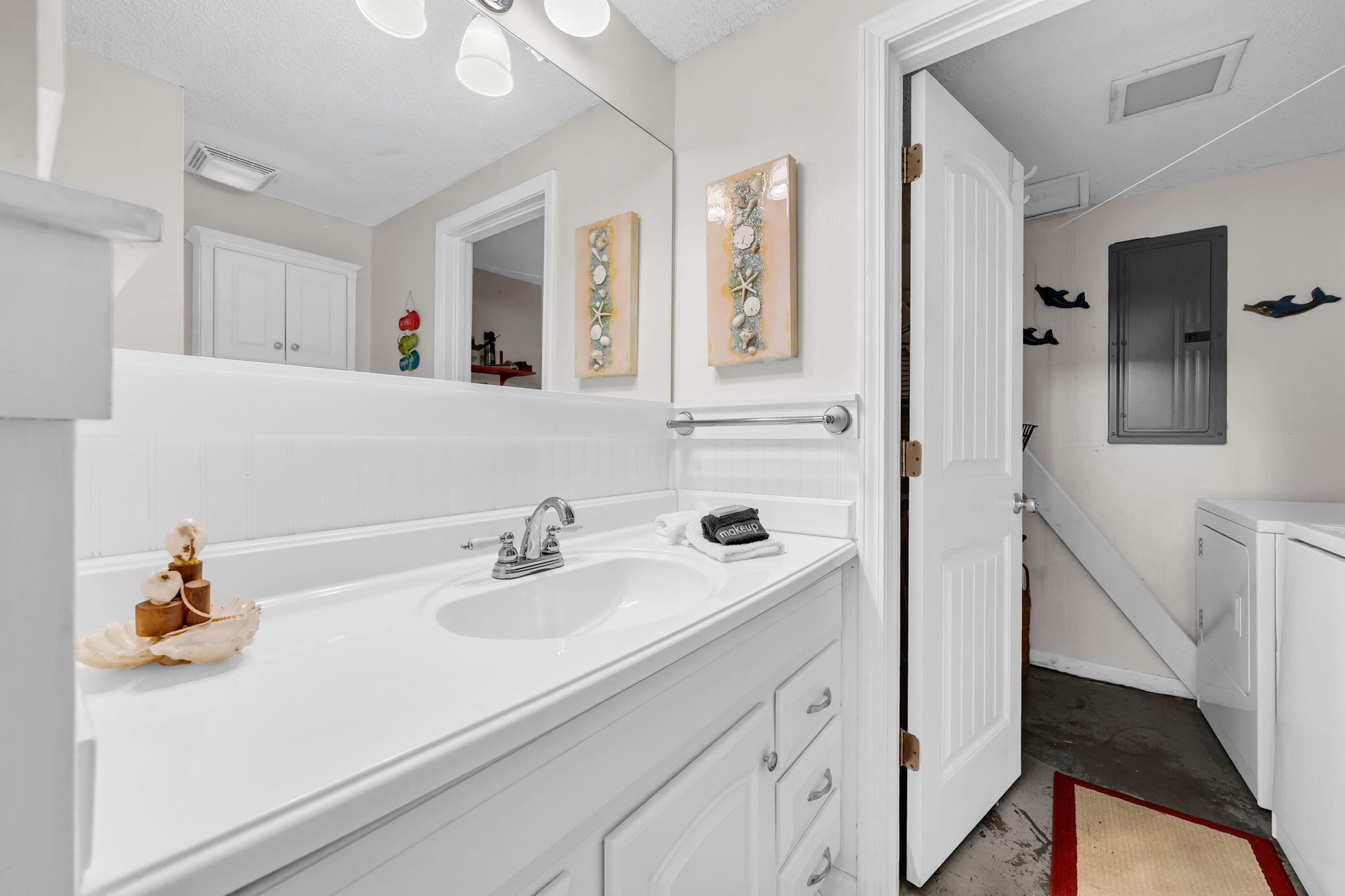 SUNNYSIDE BEACH & TENNIS CONDO - Residential