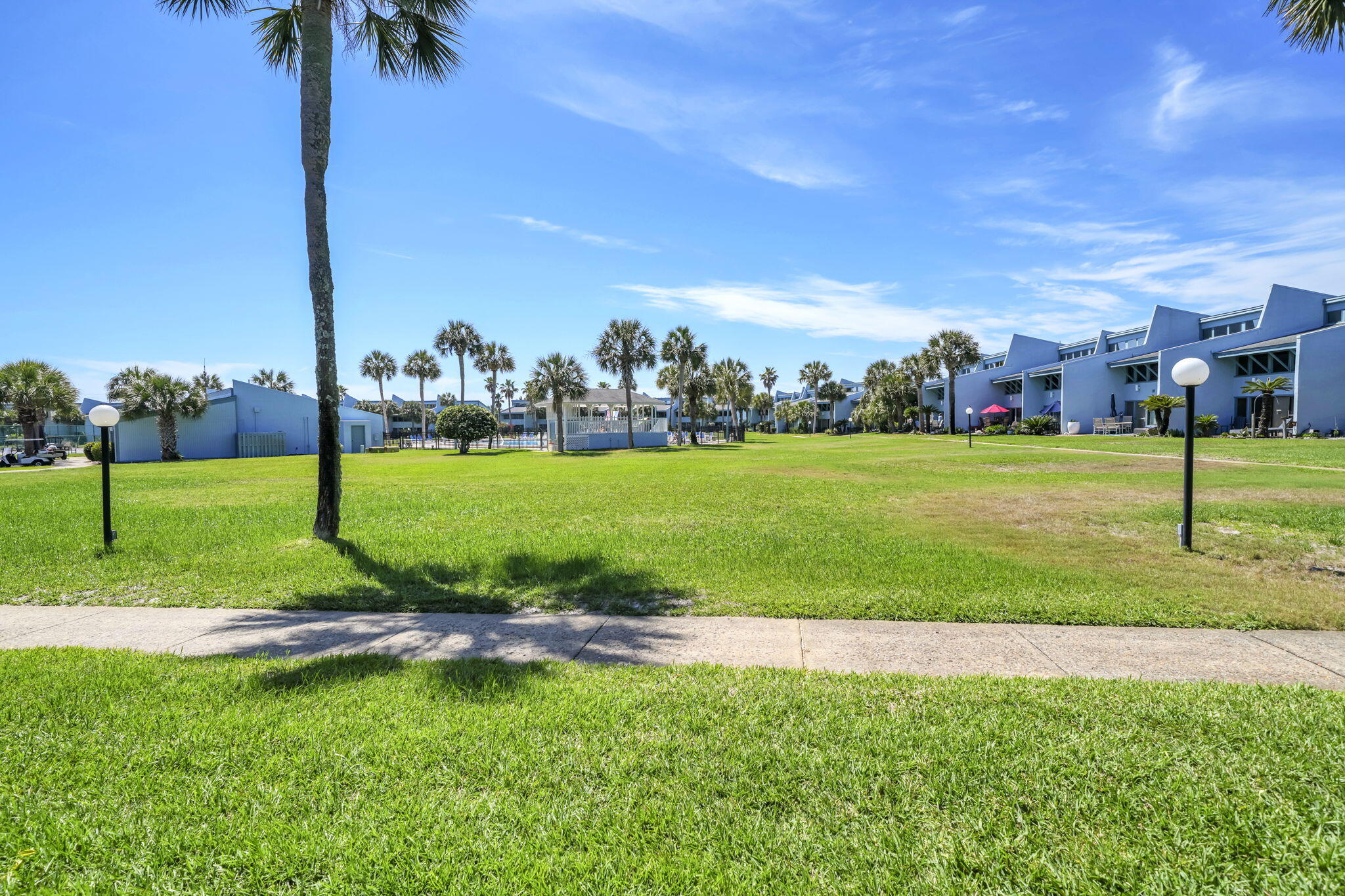 SUNNYSIDE BEACH & TENNIS CONDO - Residential