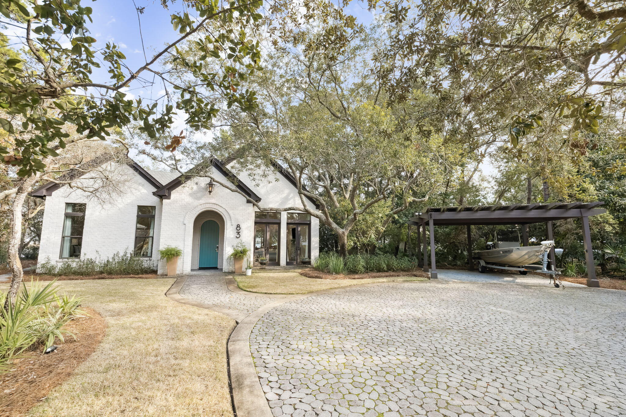 83 S Lake Drive