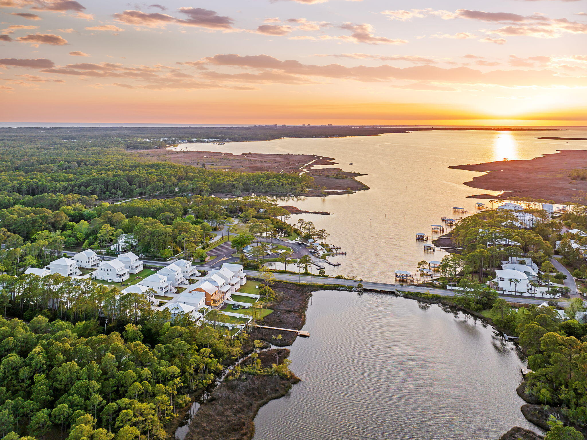 Cessna Village - Residential