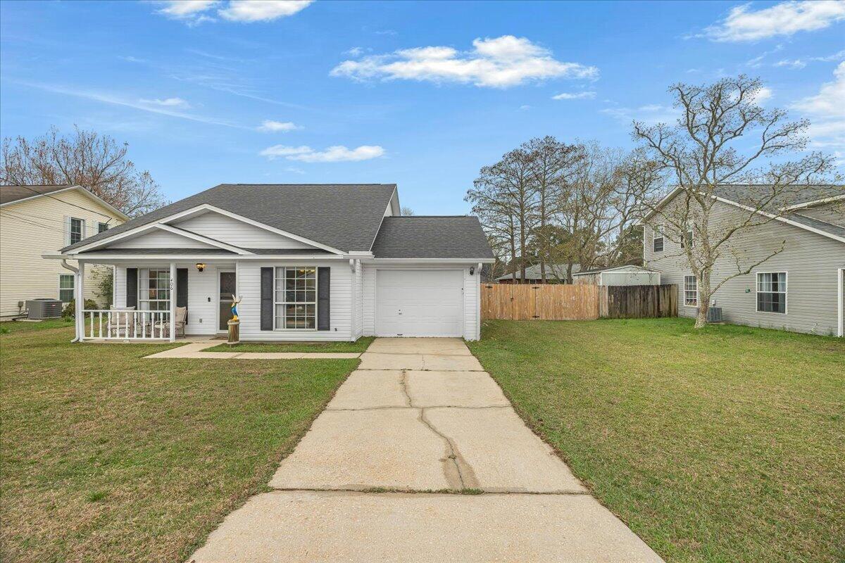 WEST LAKE - Residential