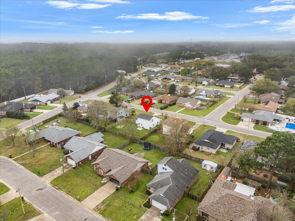 WEST LAKE - Residential