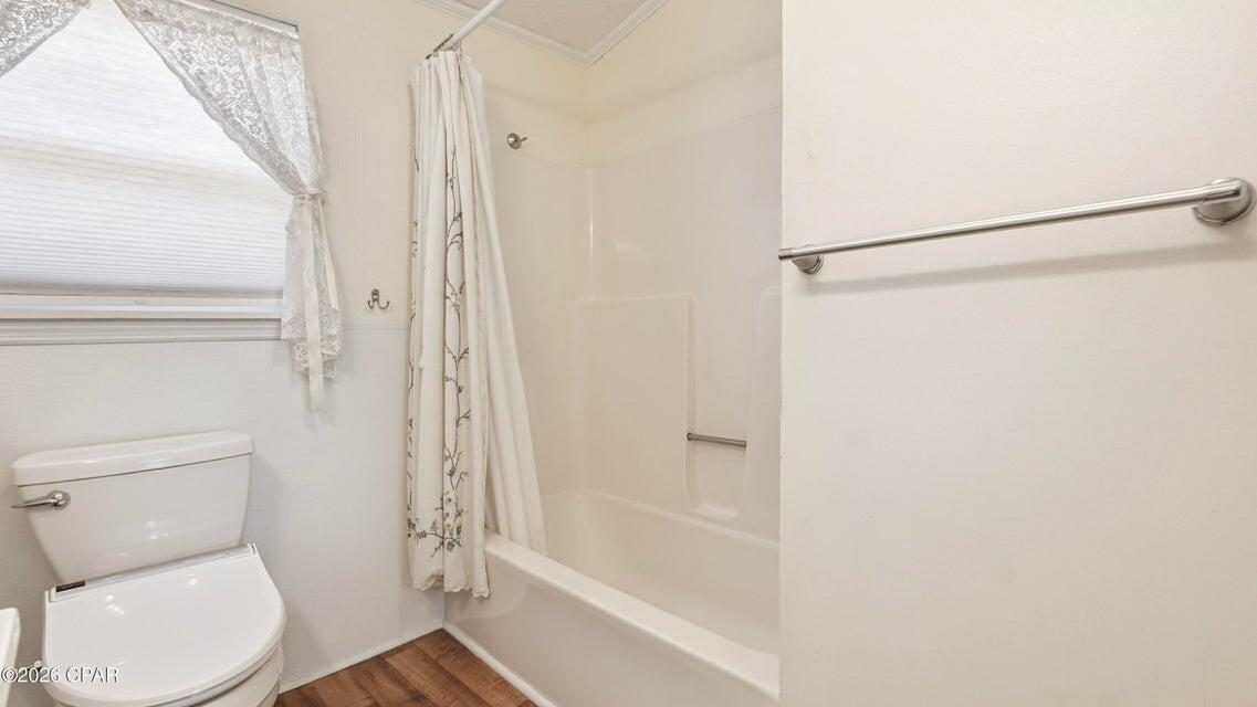 LAGUNA BEACH - Residential