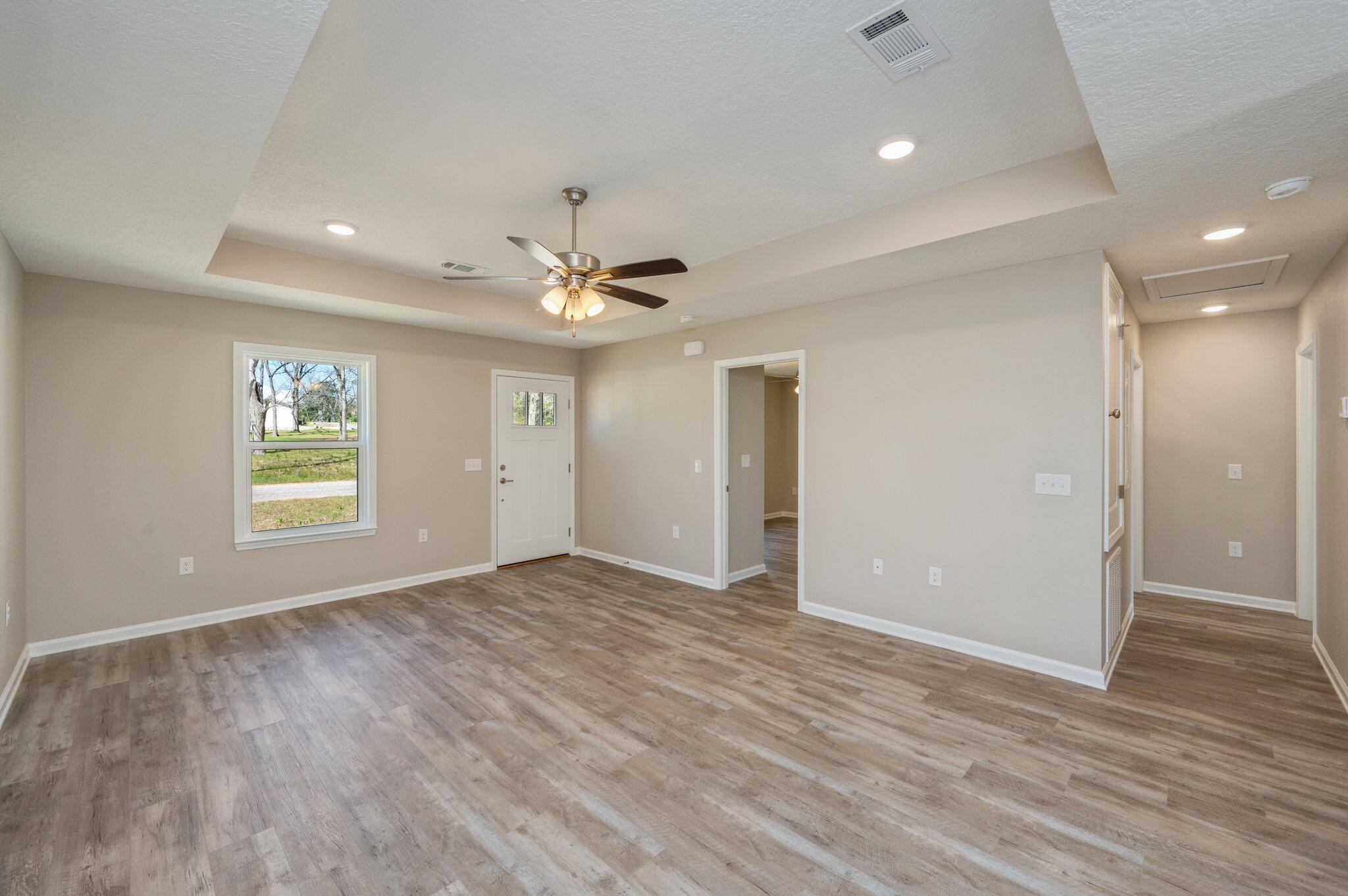 FAIRVIEW L H - Residential