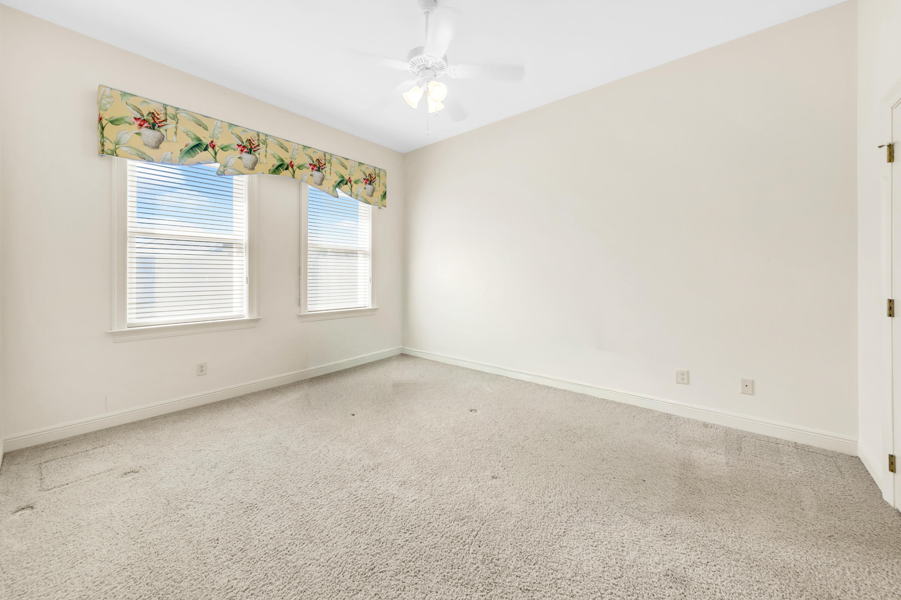 CAMP CREEK LAKE - Residential