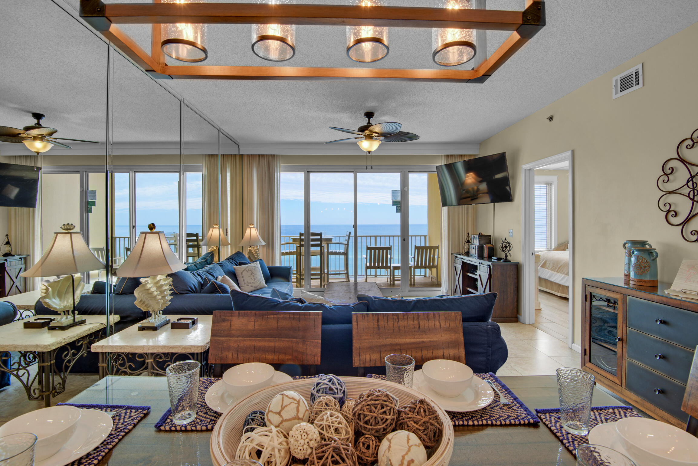 LEEWARD KEY - Residential