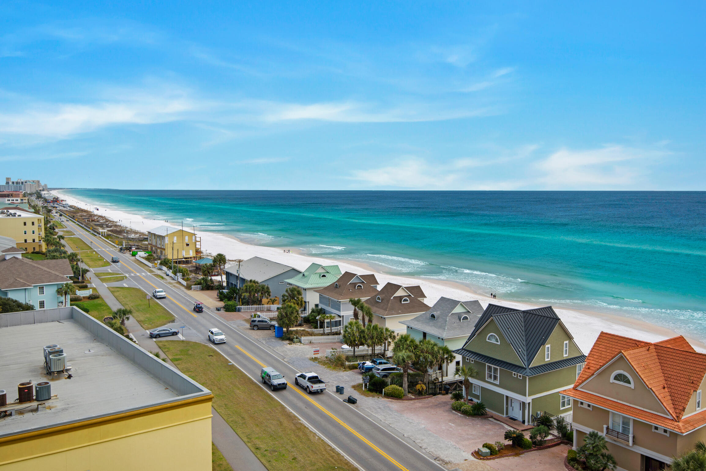 LEEWARD KEY - Residential