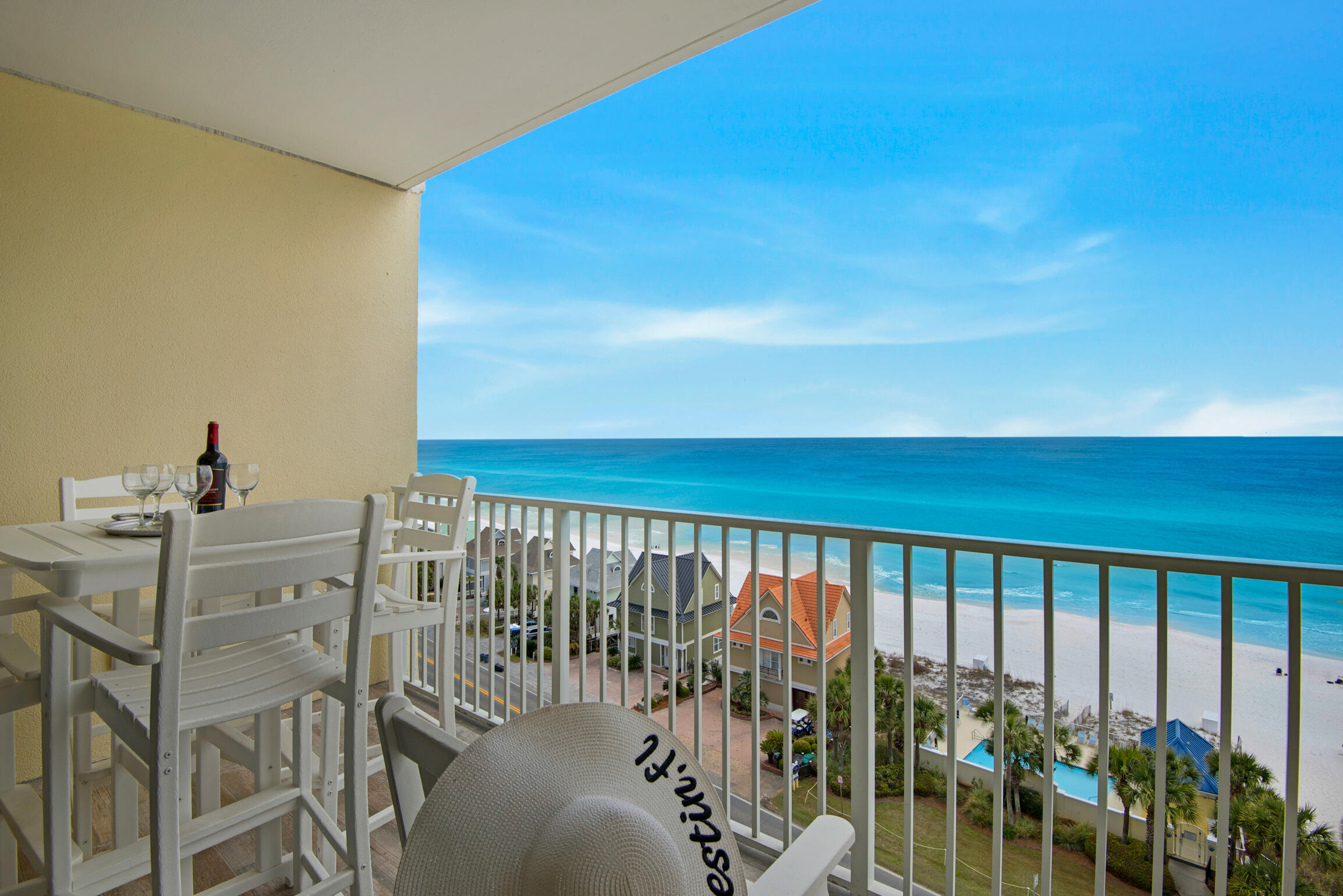 LEEWARD KEY - Residential