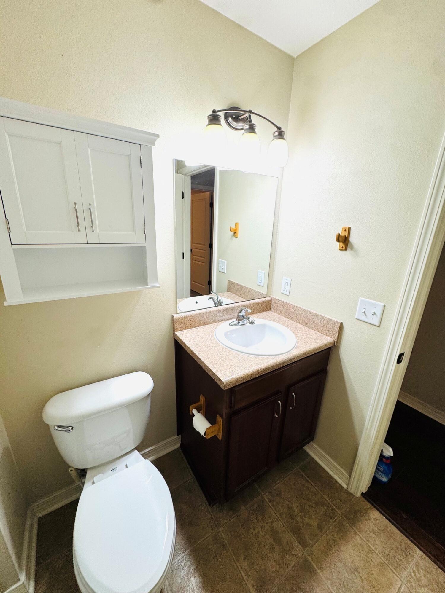 HUNTERS RIDGE - Residential Lease