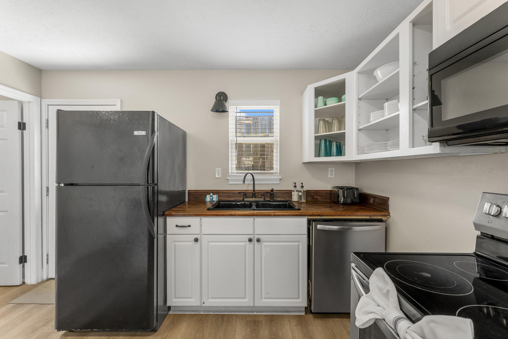 BILTMORE BEACH 1ST ADD - Residential