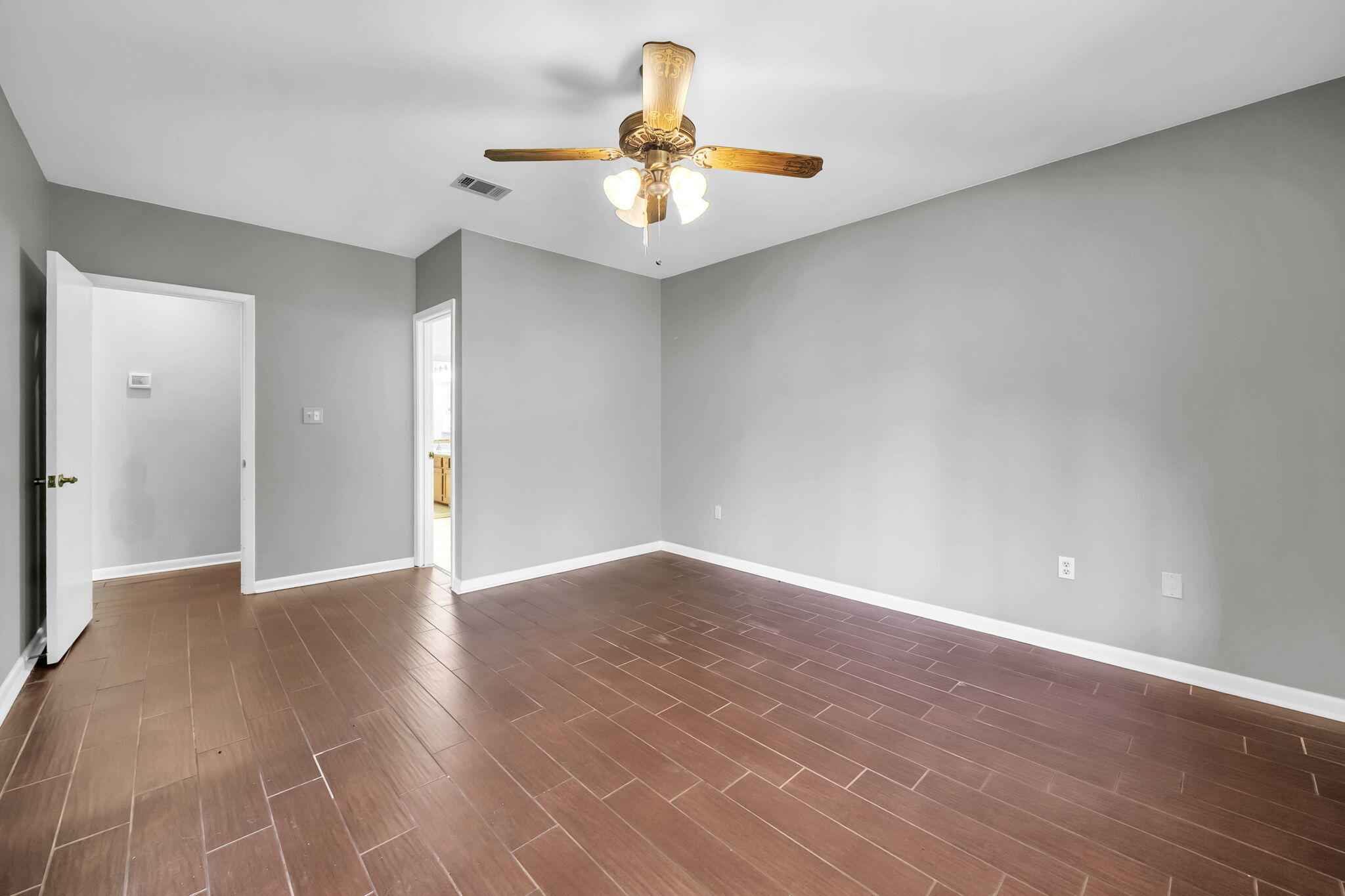 GLENEAGLES GREEN BLUEWATER BAY - Residential