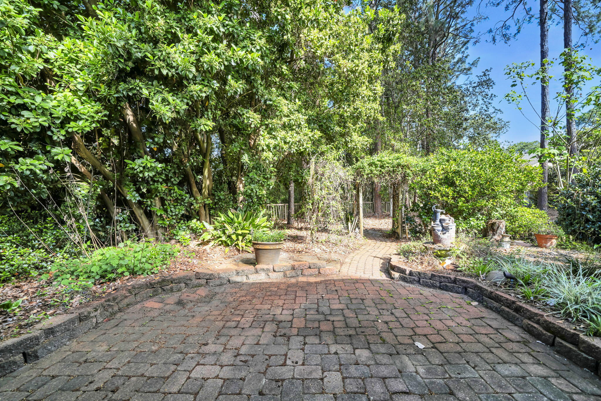 GLENEAGLES GREEN BLUEWATER BAY - Residential