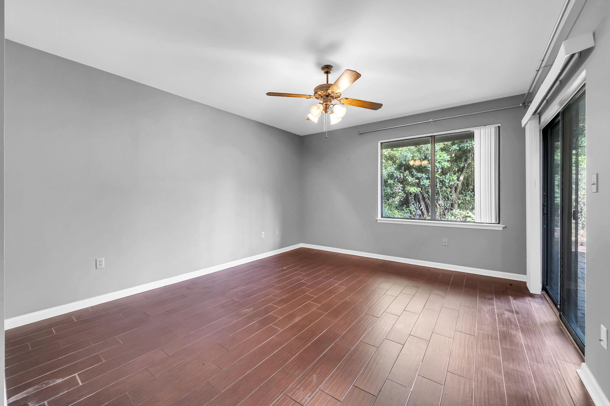 GLENEAGLES GREEN BLUEWATER BAY - Residential