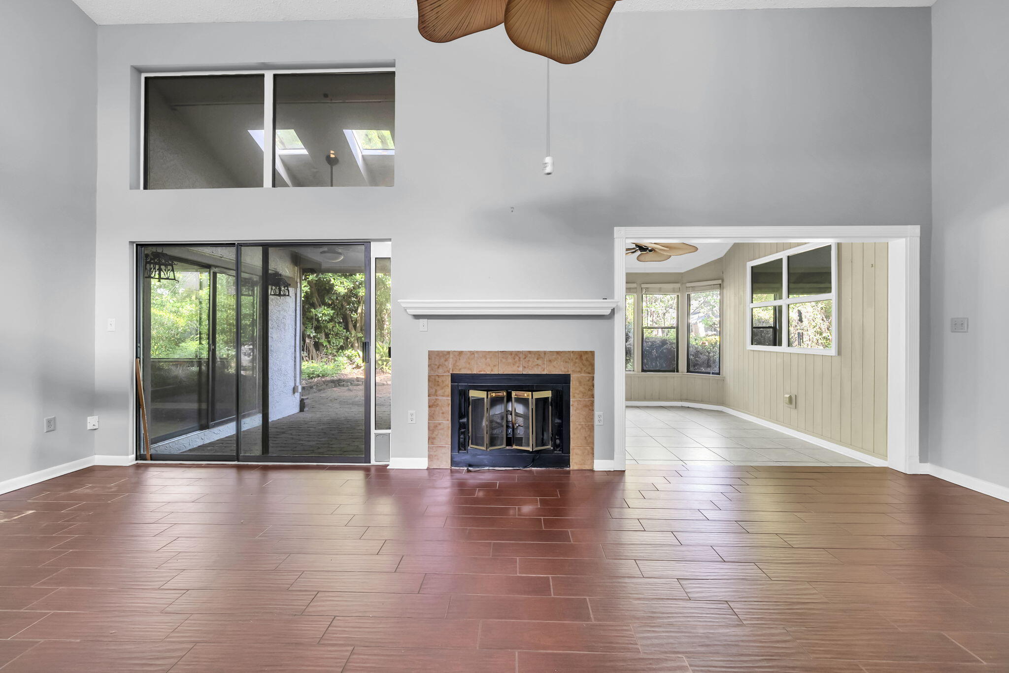 GLENEAGLES GREEN BLUEWATER BAY - Residential