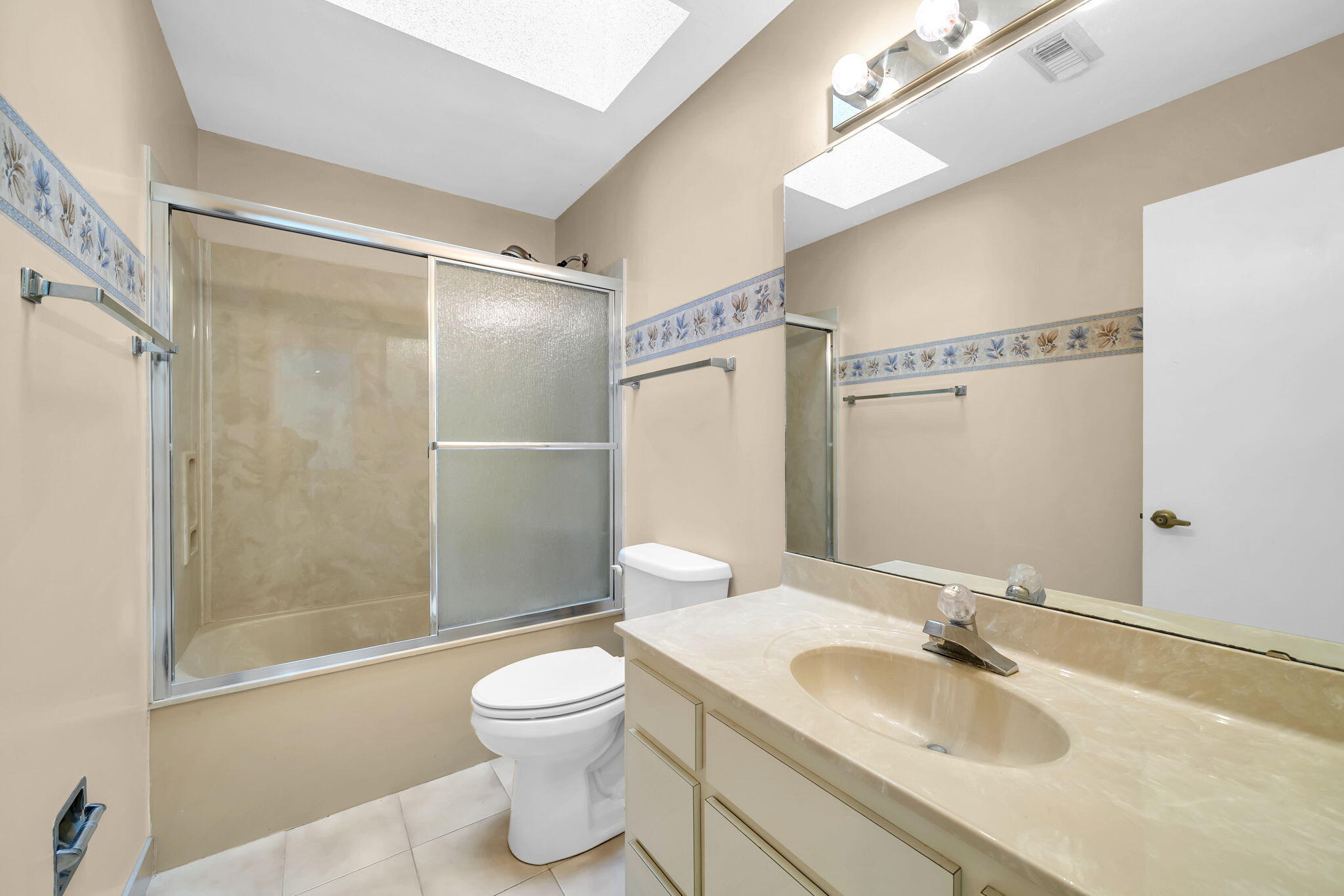 GLENEAGLES GREEN BLUEWATER BAY - Residential