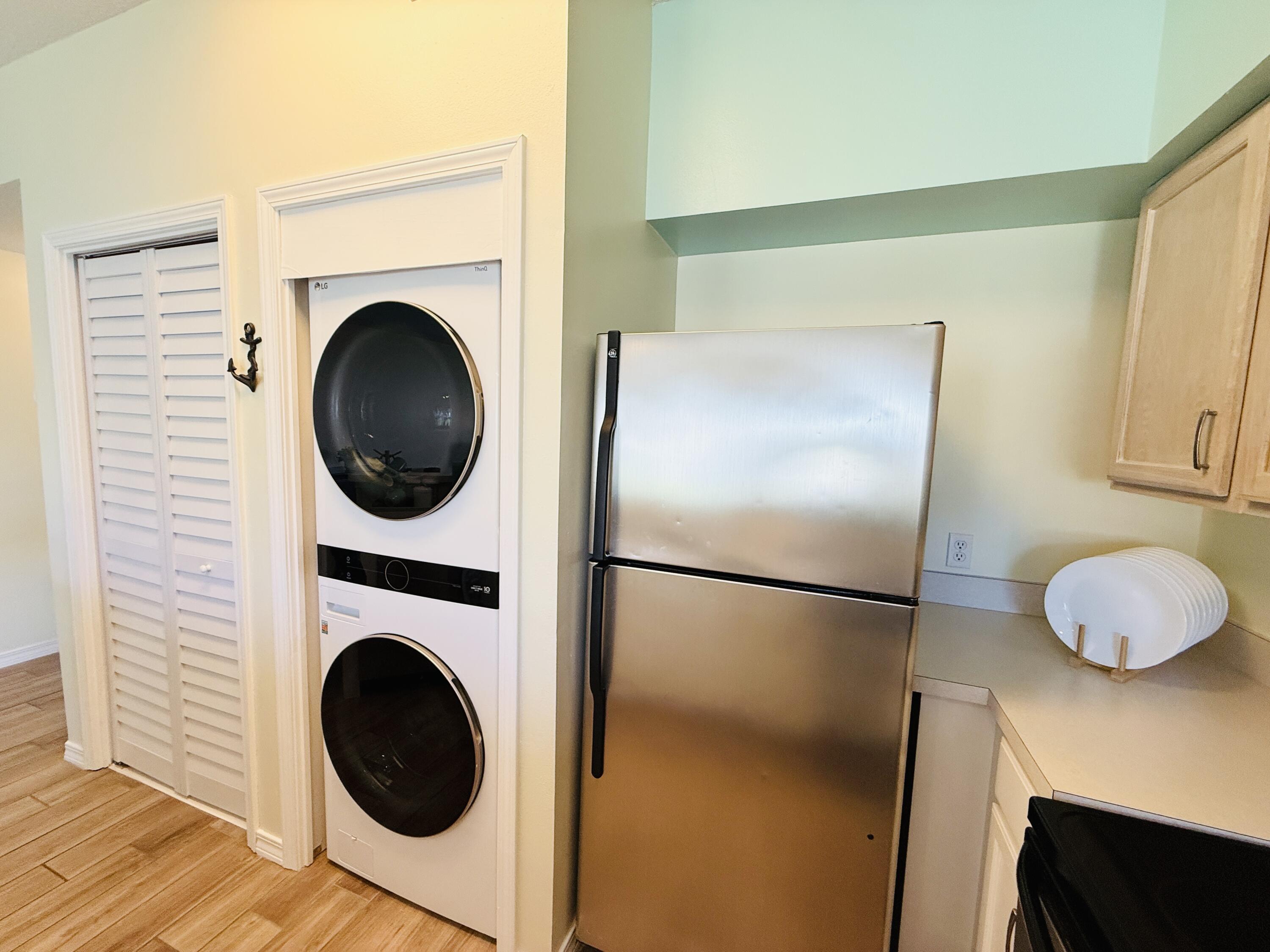 SANDPIPER COVE - Residential