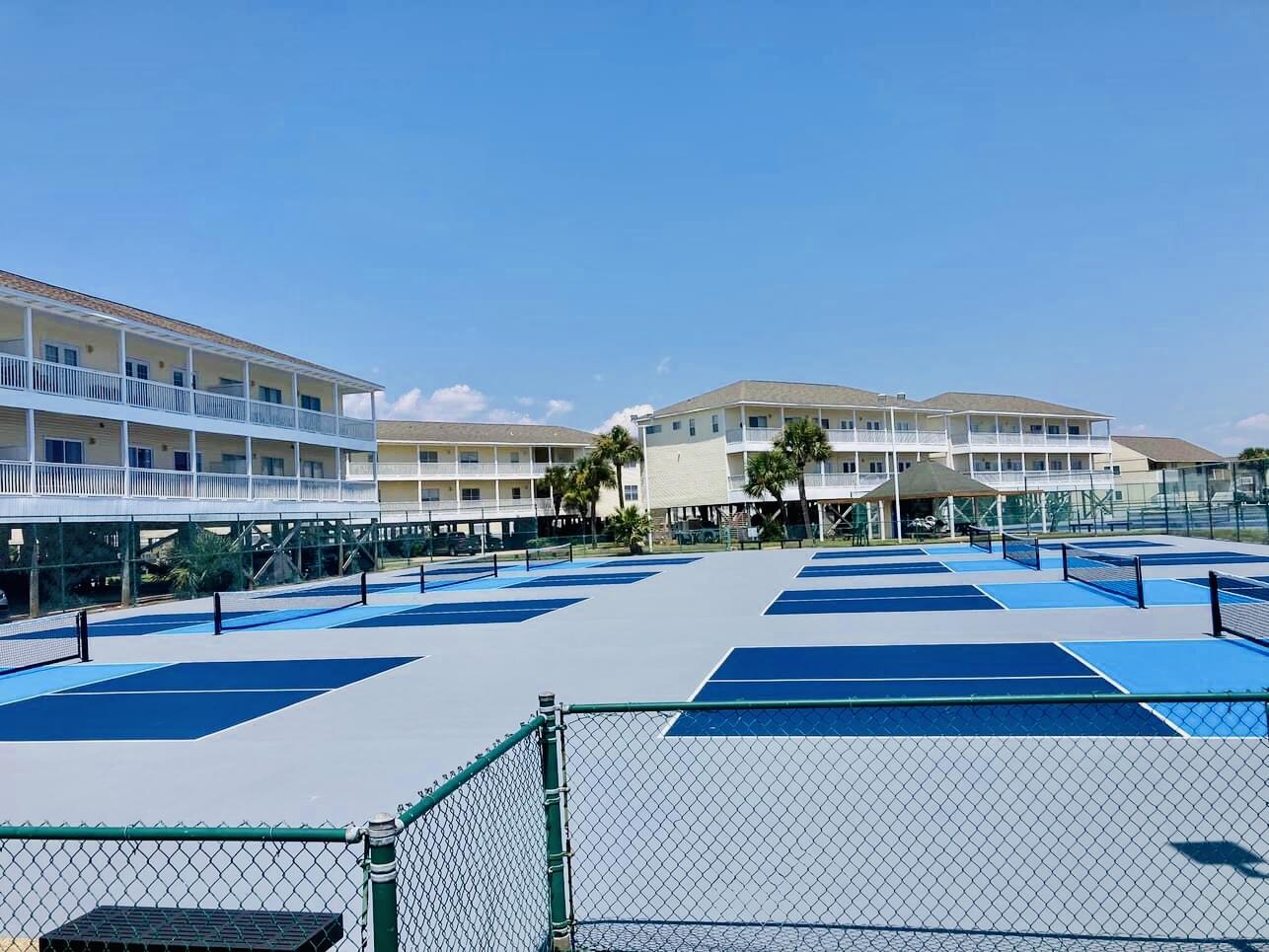 SANDPIPER COVE - Residential