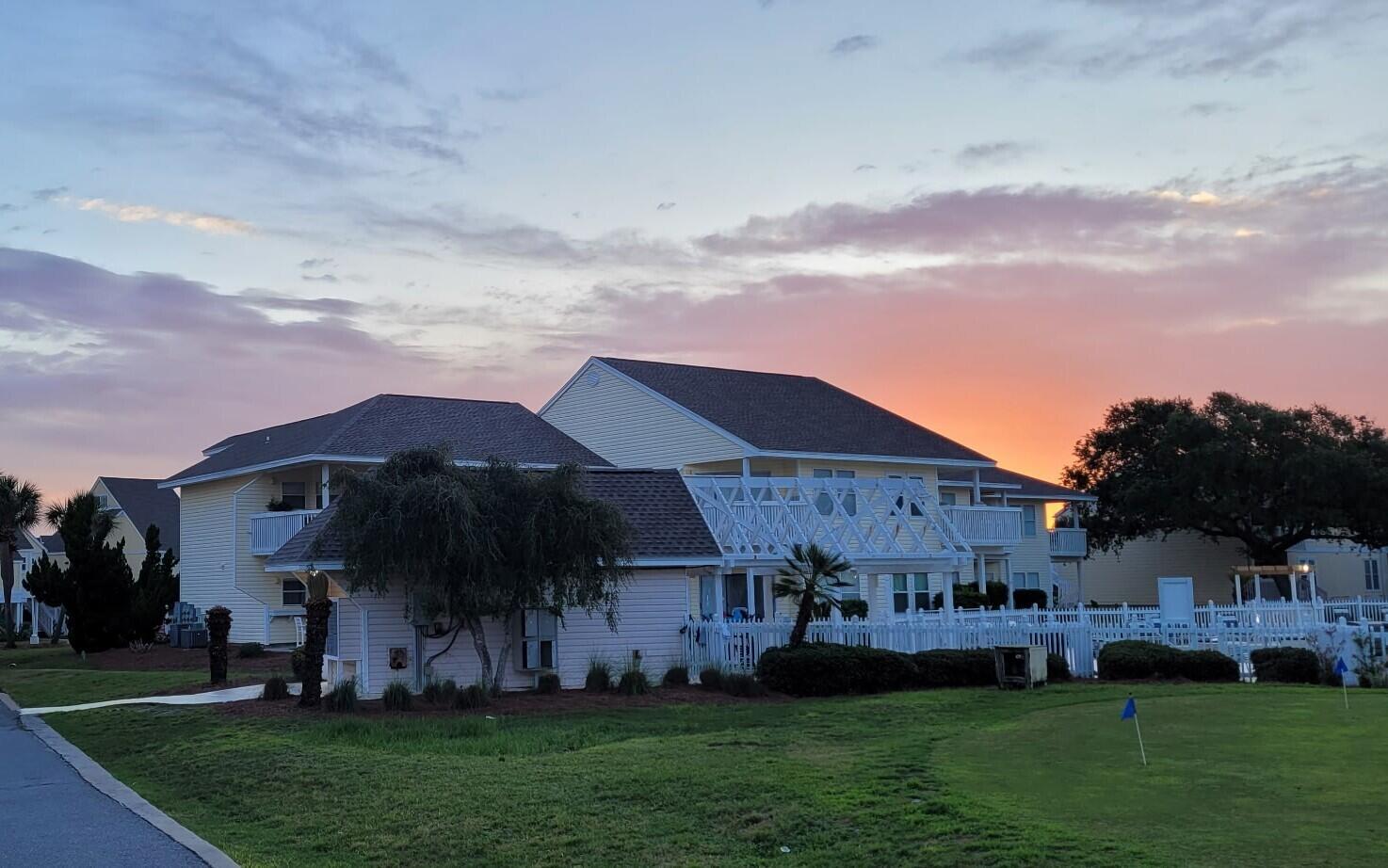 SANDPIPER COVE - Residential