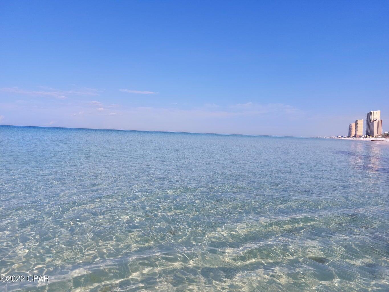 COLONY CLUB HARBOUR PH 3 - Residential Lease