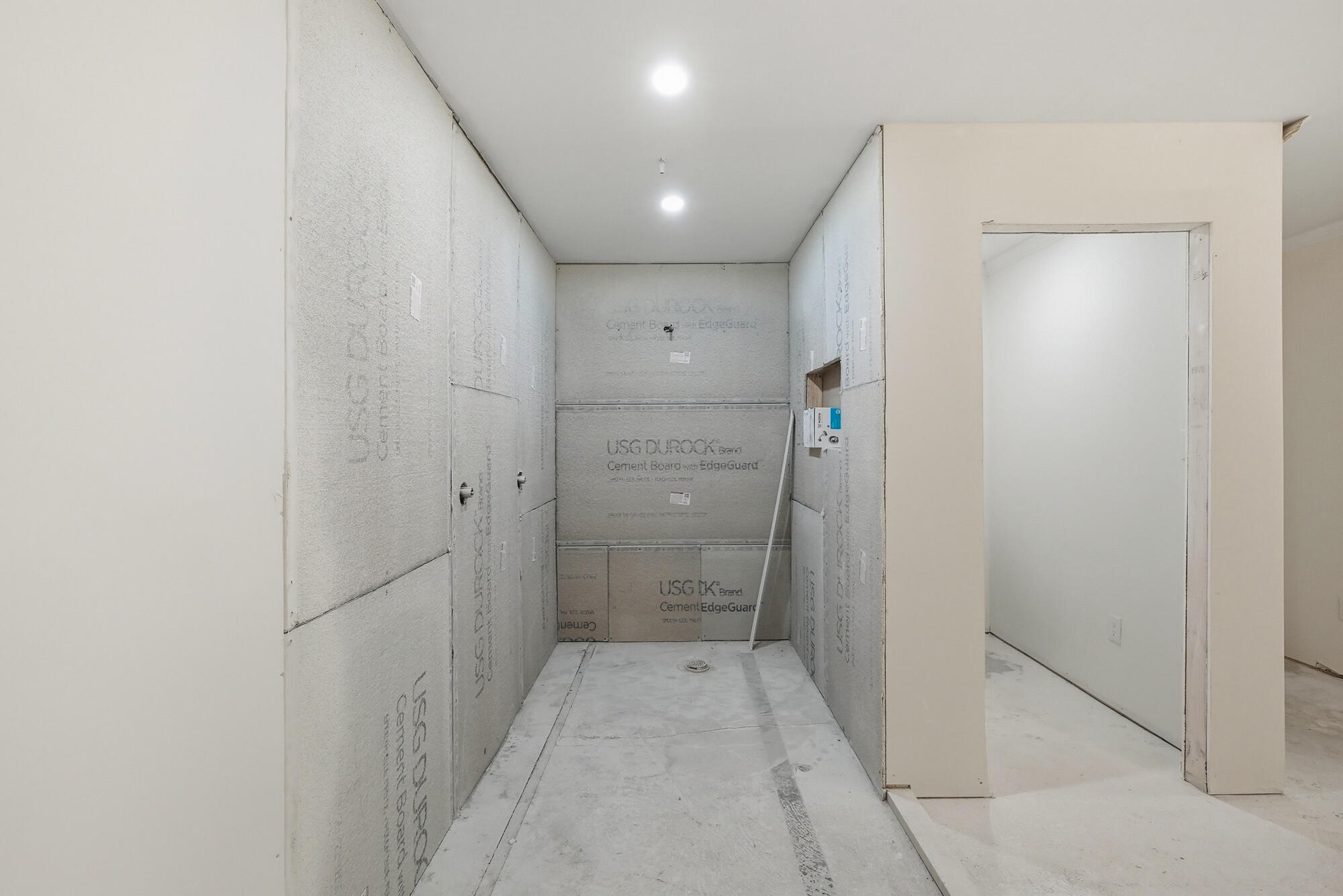 NO RECORDED SUBDIVISION - Residential