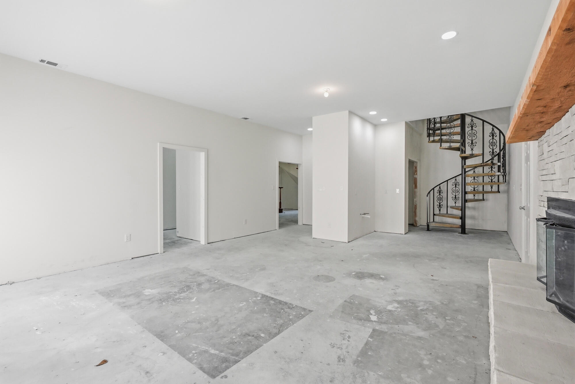 NO RECORDED SUBDIVISION - Residential