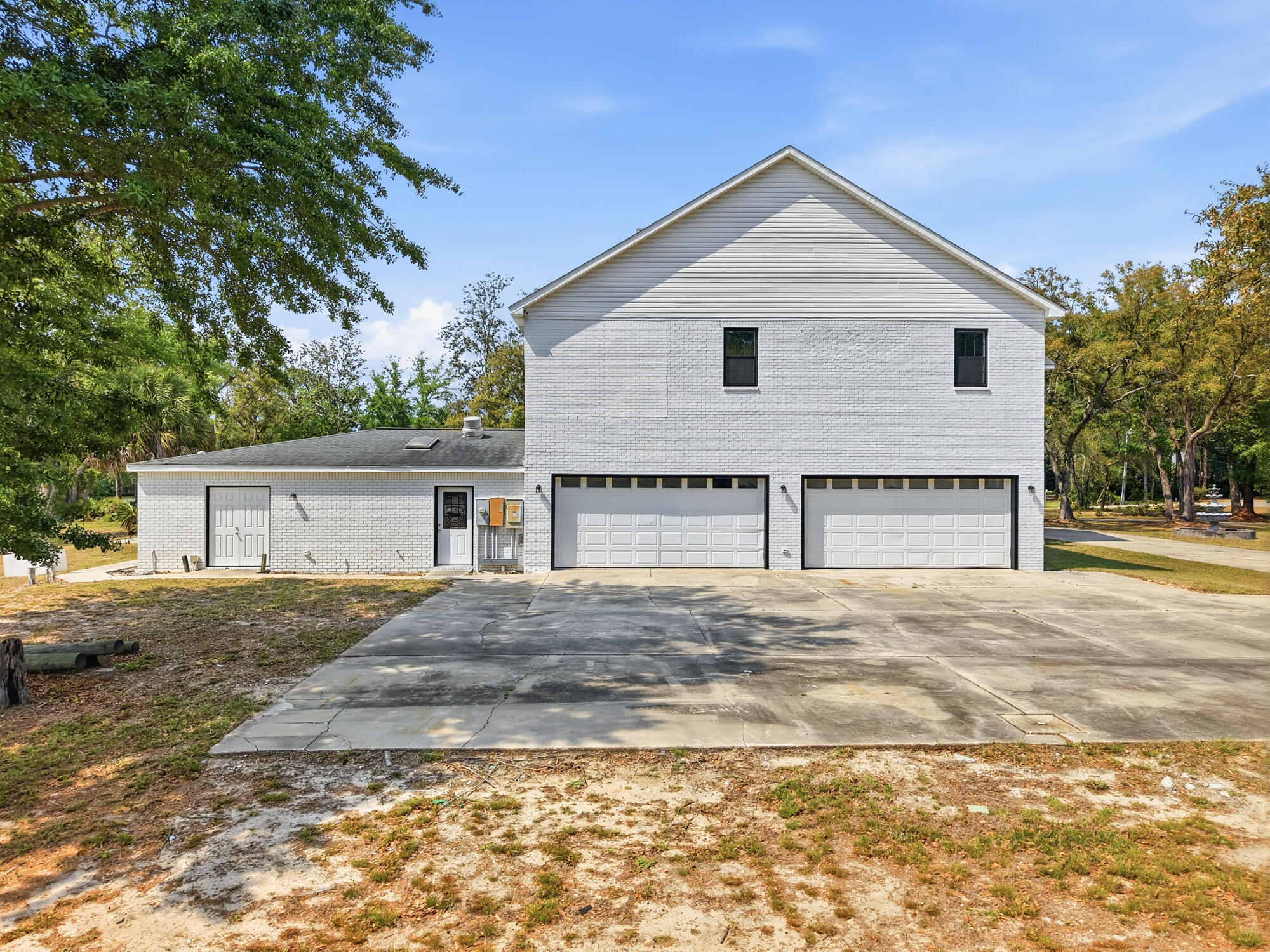 NO RECORDED SUBDIVISION - Residential