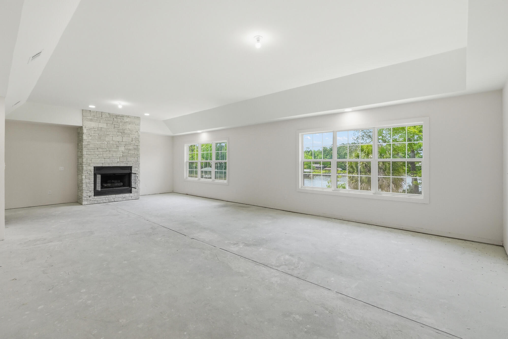 NO RECORDED SUBDIVISION - Residential