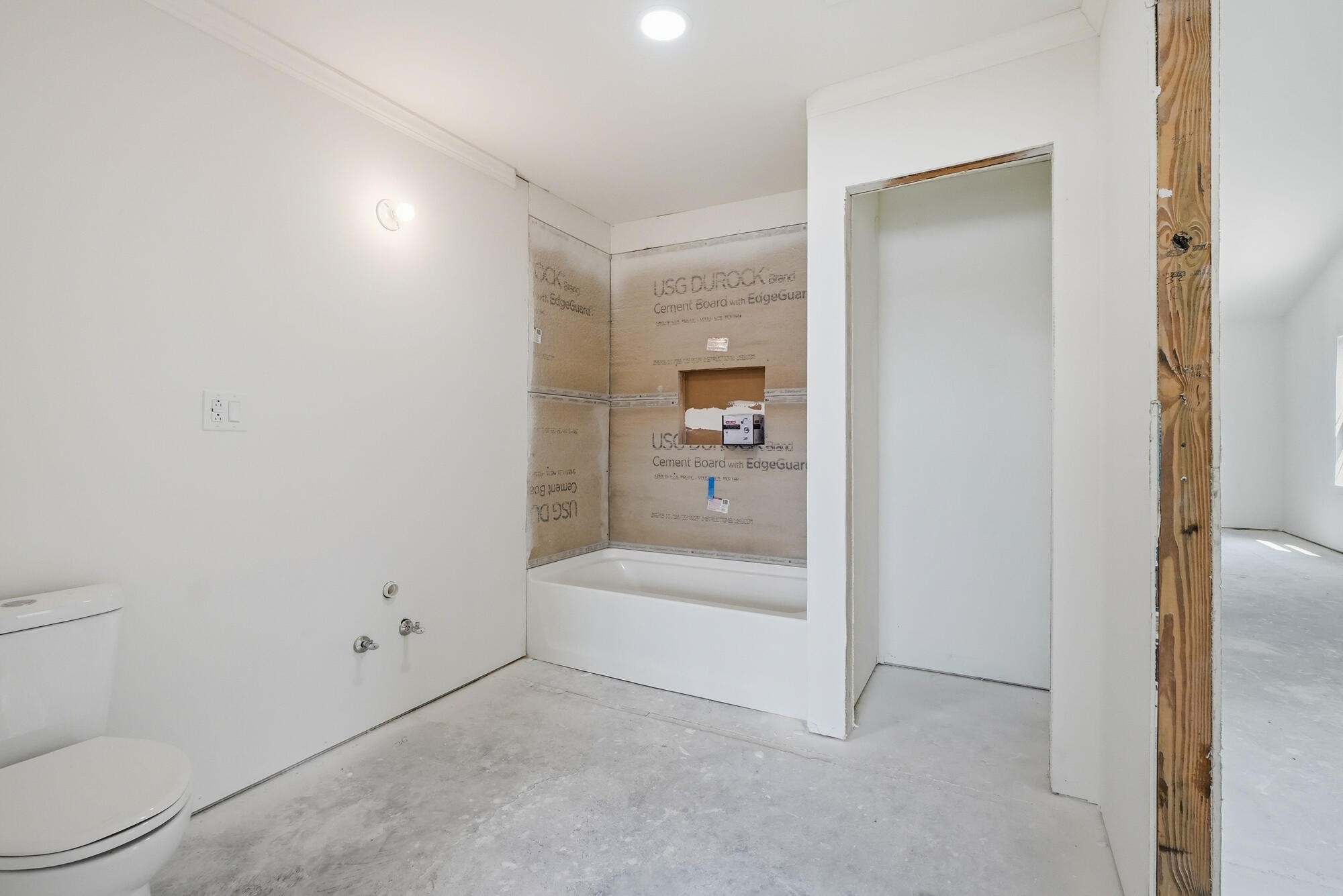 NO RECORDED SUBDIVISION - Residential