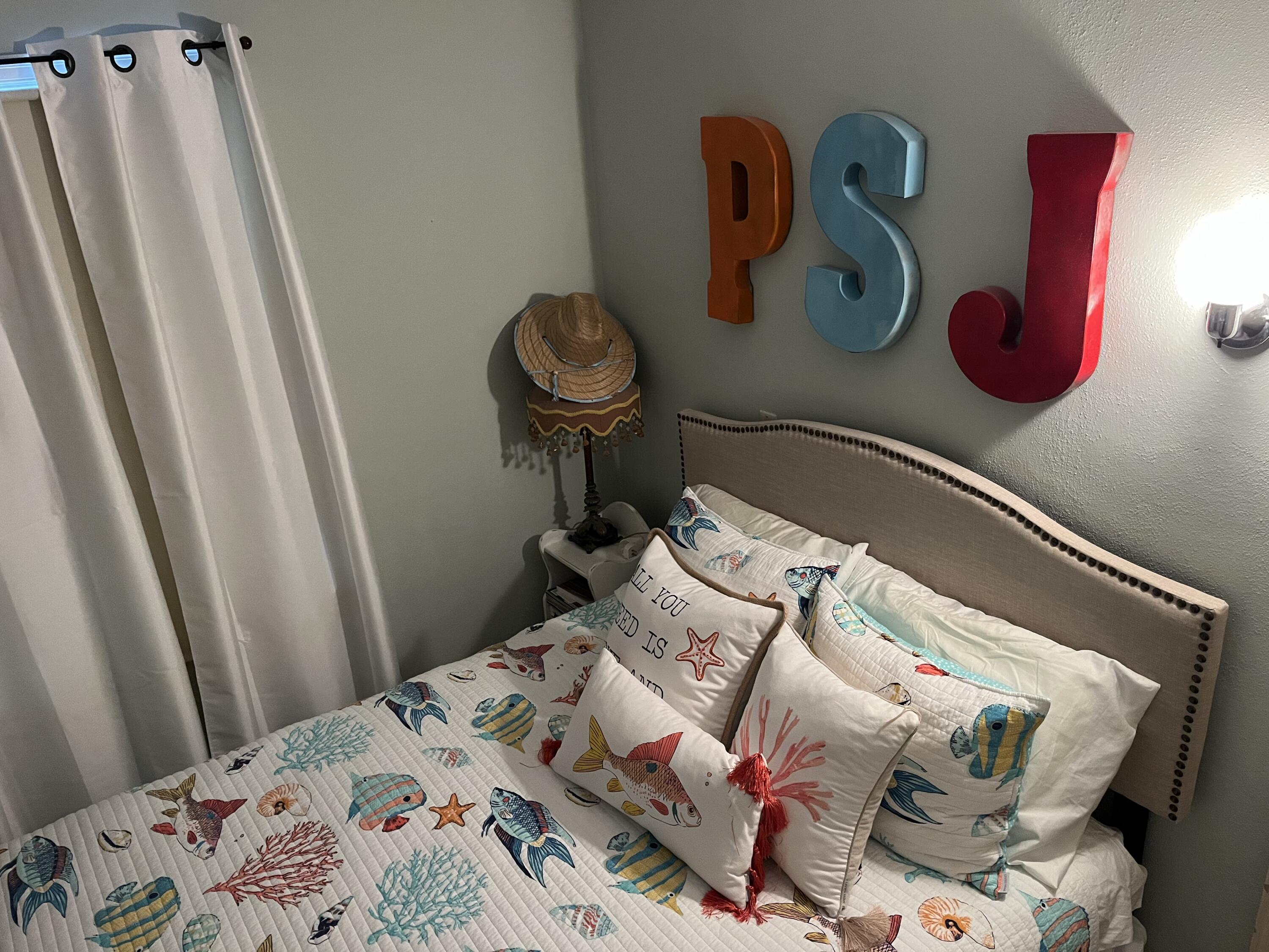 MCGUIGAN/ADAMS - Residential