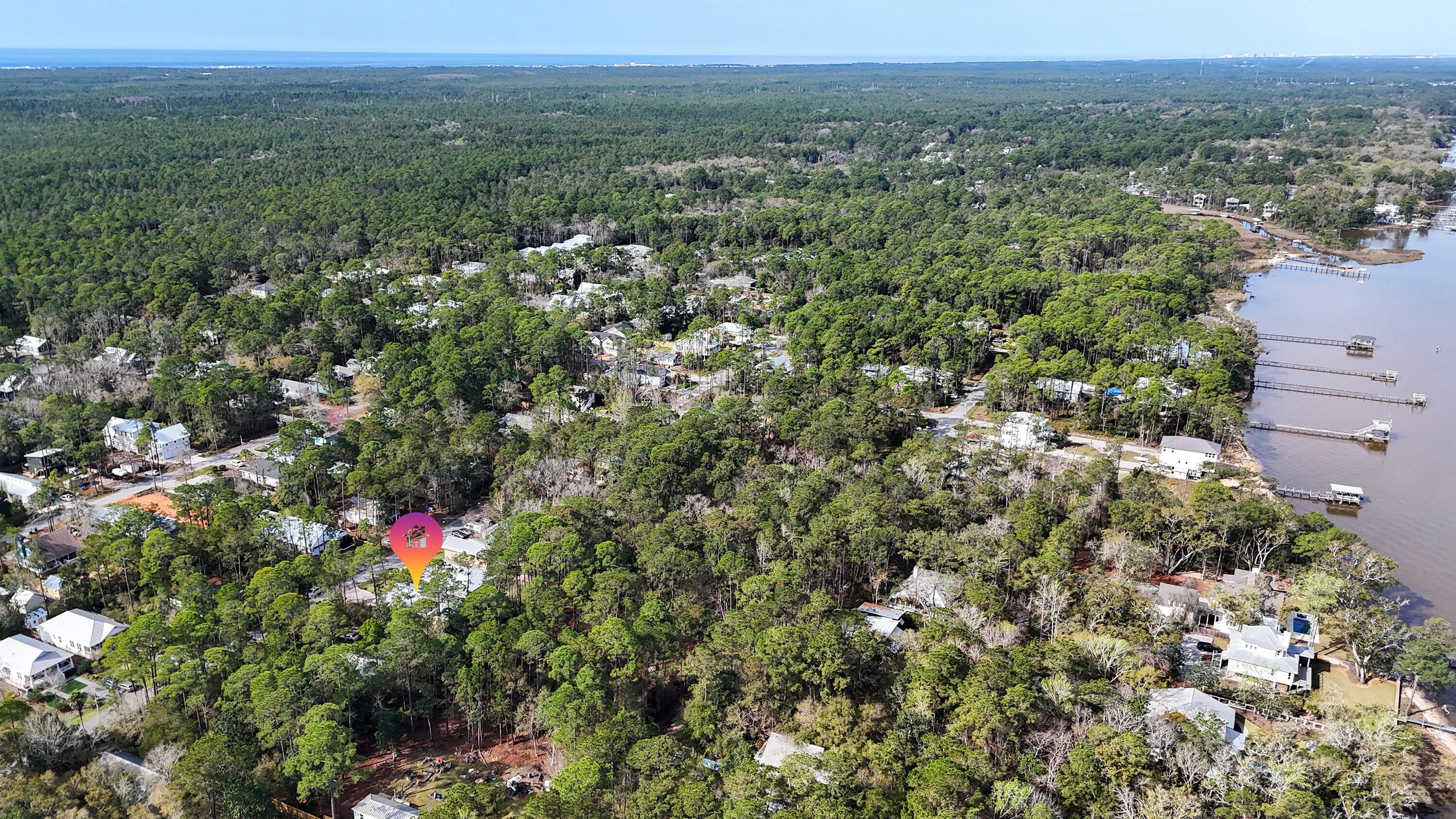 MAGNOLIA BEACH - Residential