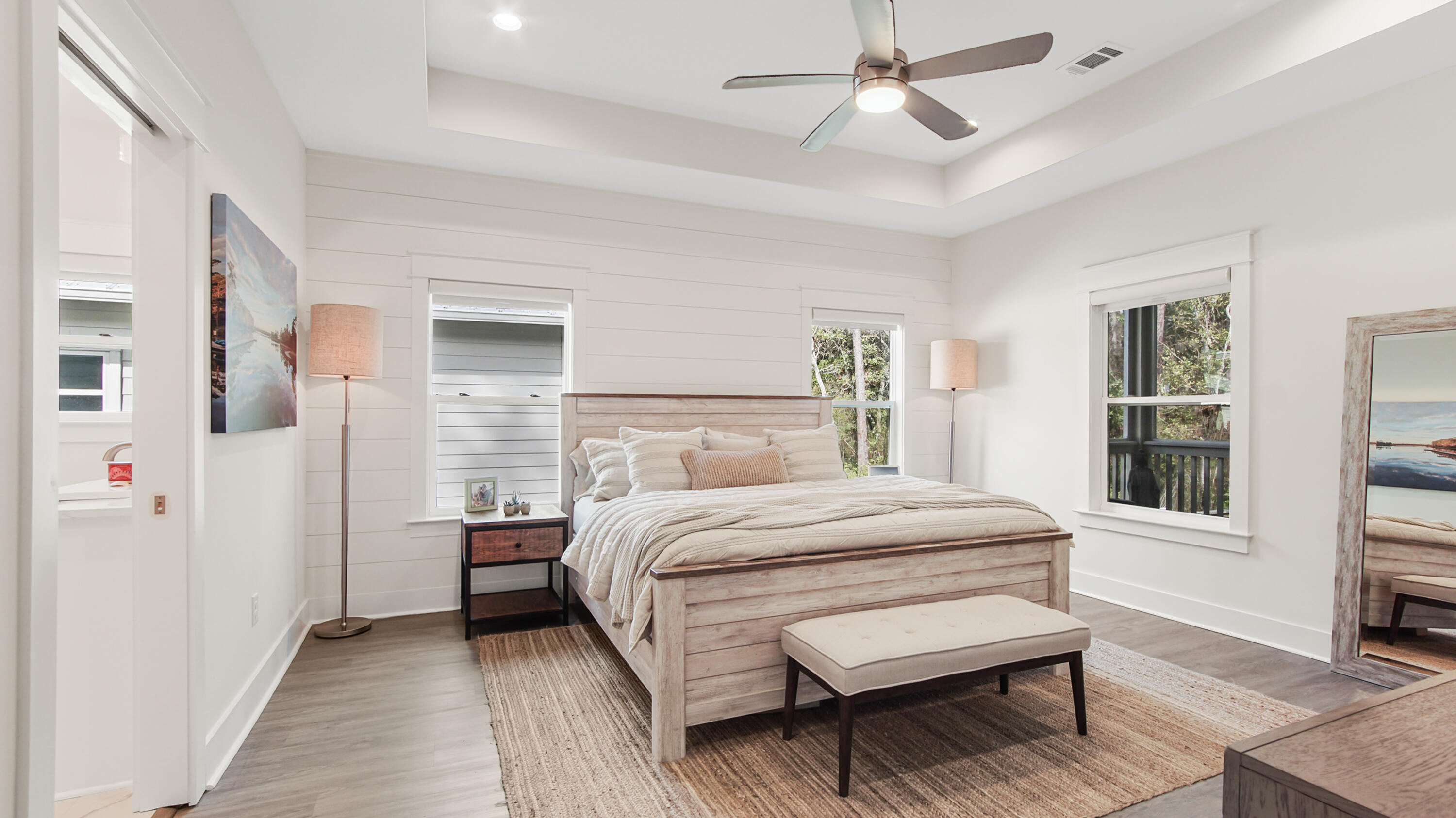 MAGNOLIA BEACH - Residential