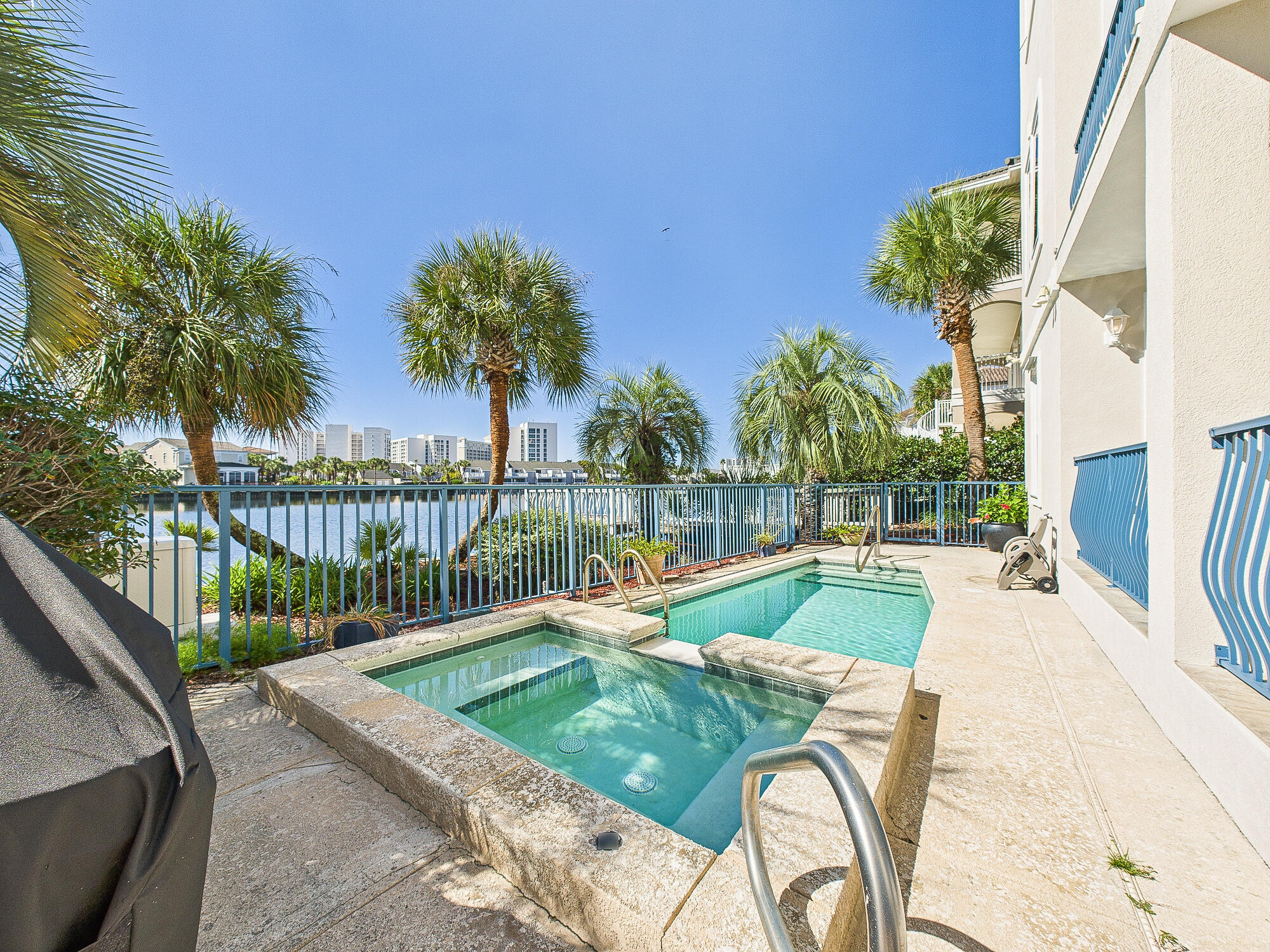 DUNES OF DESTIN - Residential