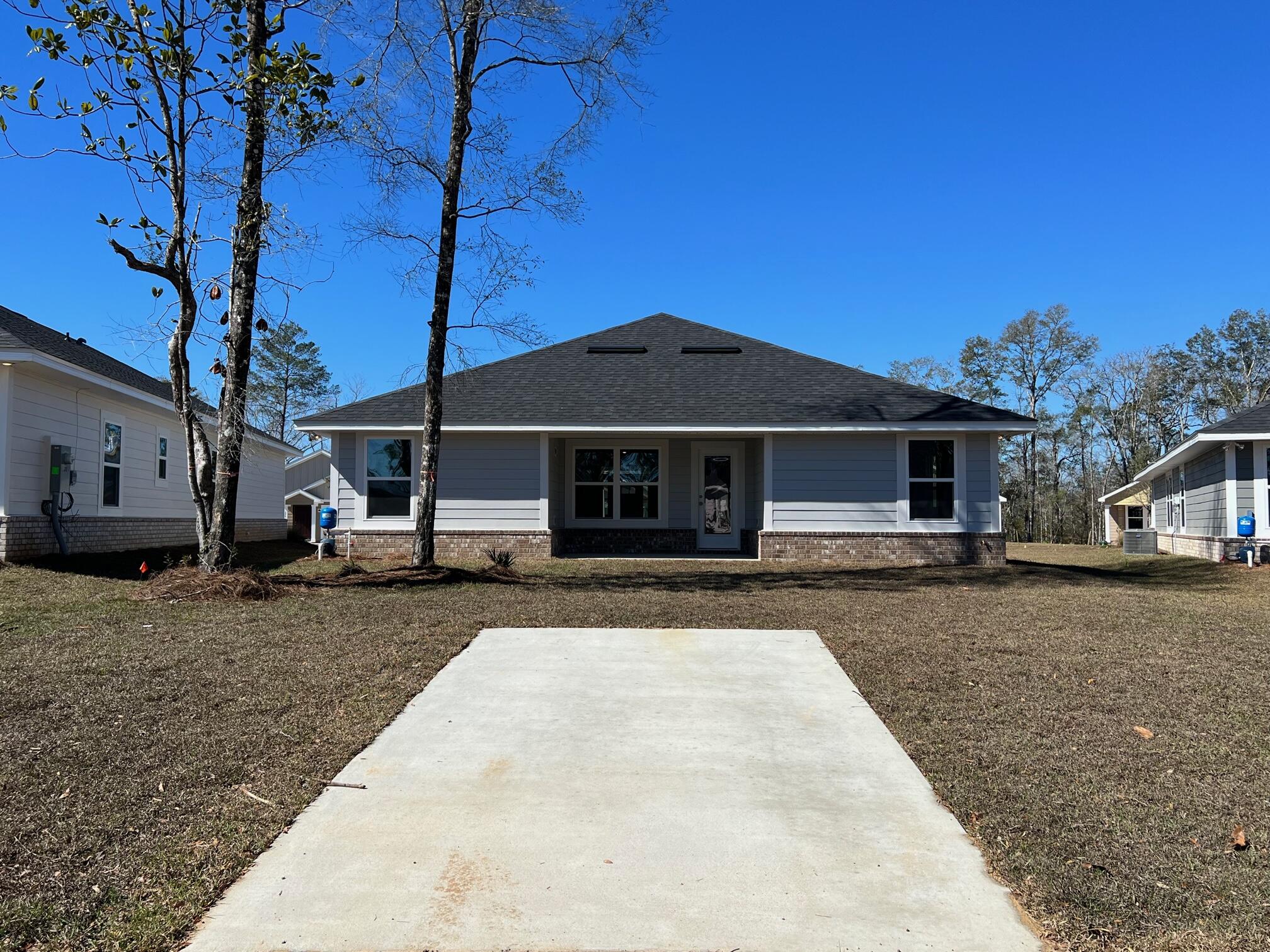 RIVERWALK PH I - Residential Lease