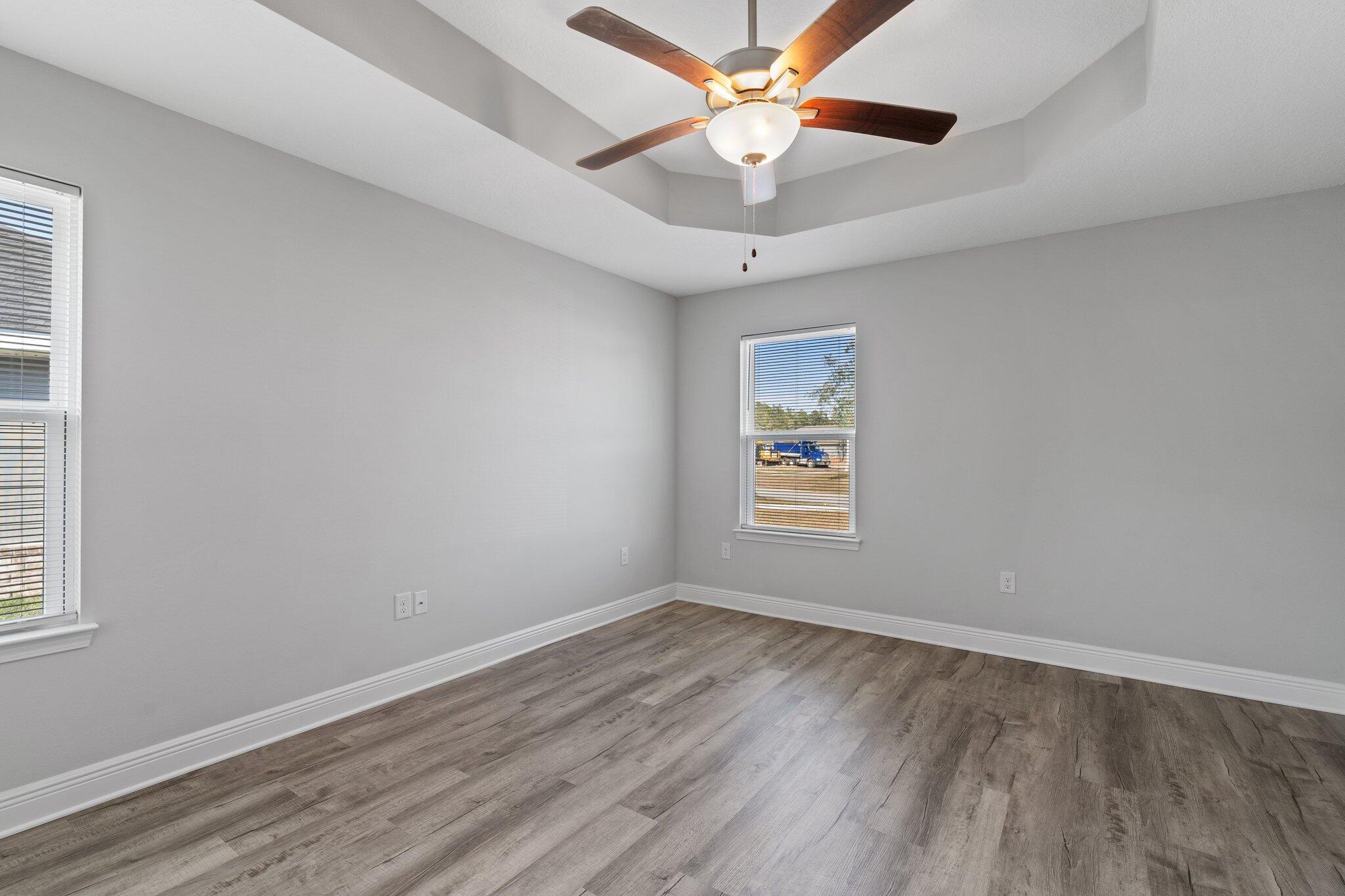 RIVERWALK PH I - Residential Lease