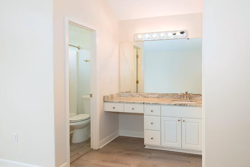 PELICAN PLACE T/H WEST - Residential Lease