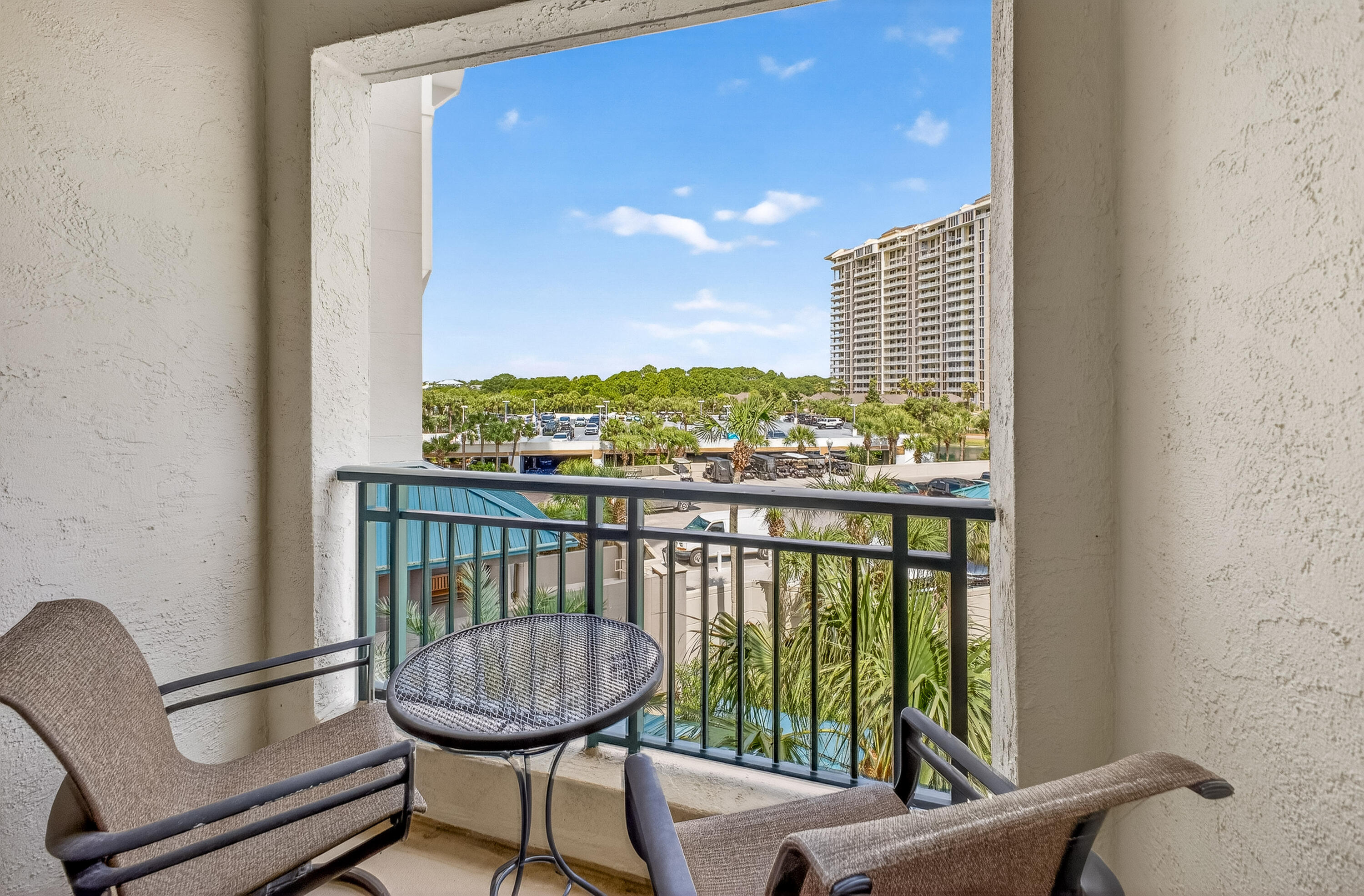 SOUTHWINDS III AT SANDESTIN - Residential