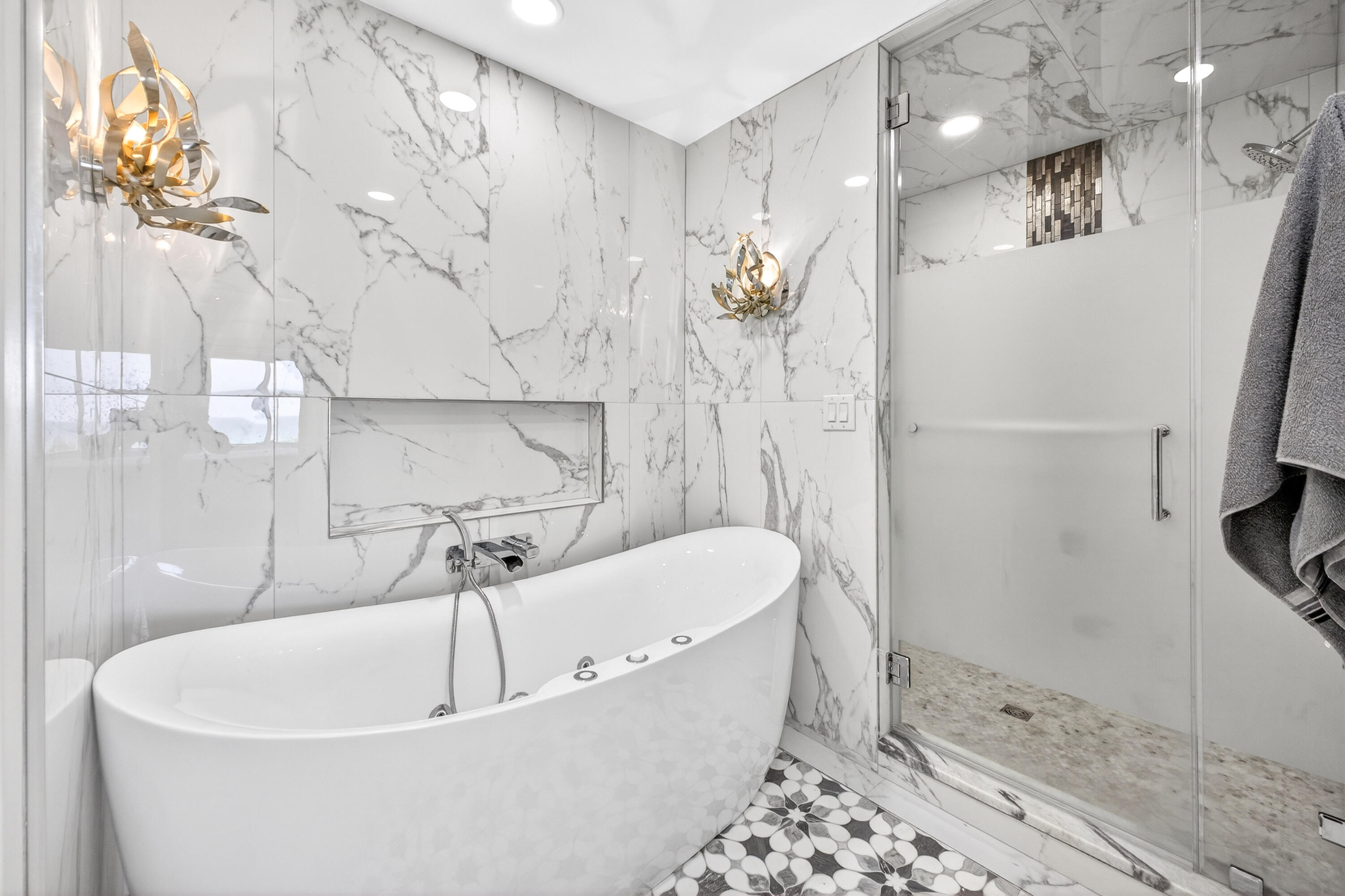 SOUTHWINDS III AT SANDESTIN - Residential