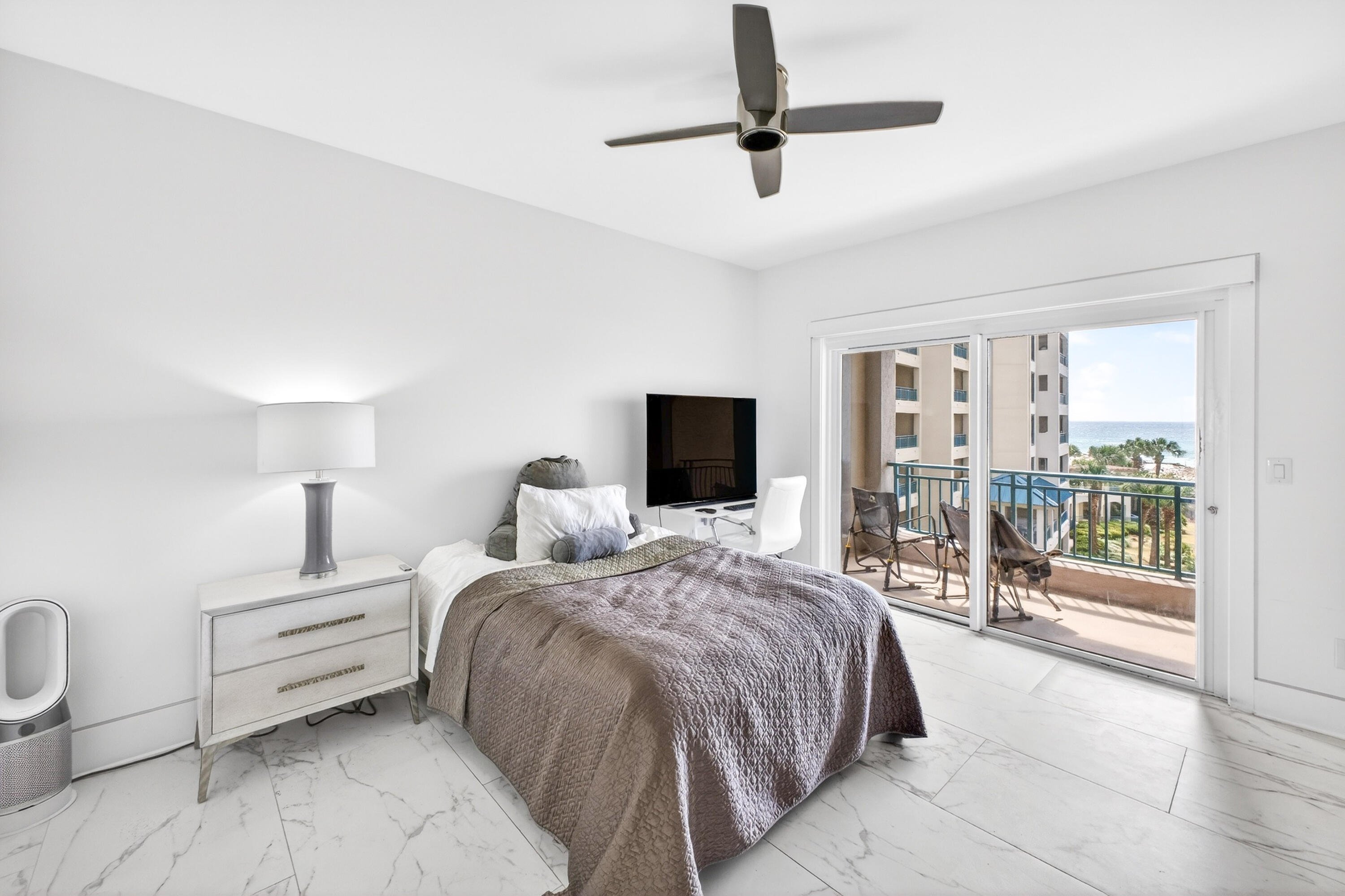 SOUTHWINDS III AT SANDESTIN - Residential