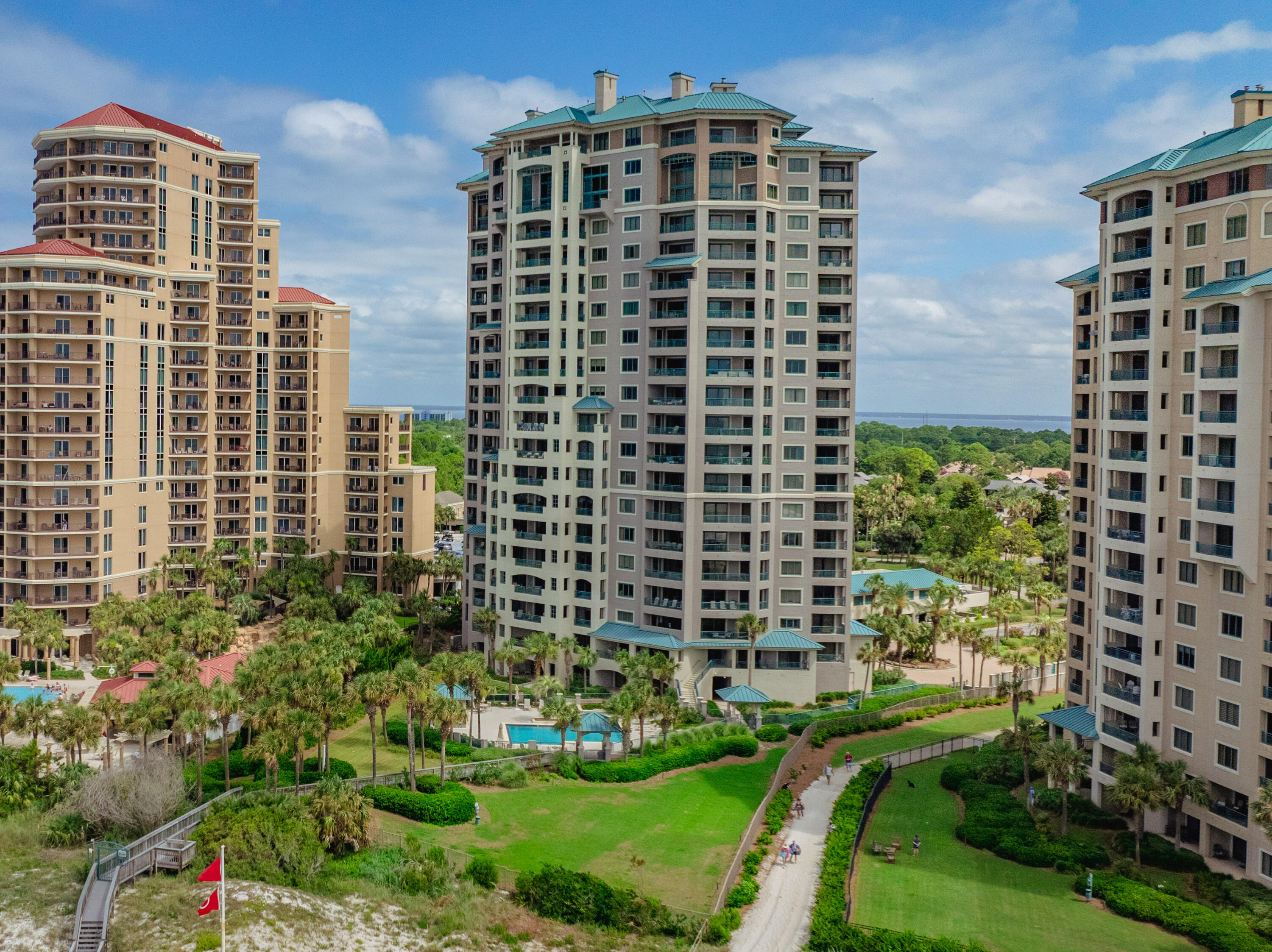 SOUTHWINDS III AT SANDESTIN - Residential