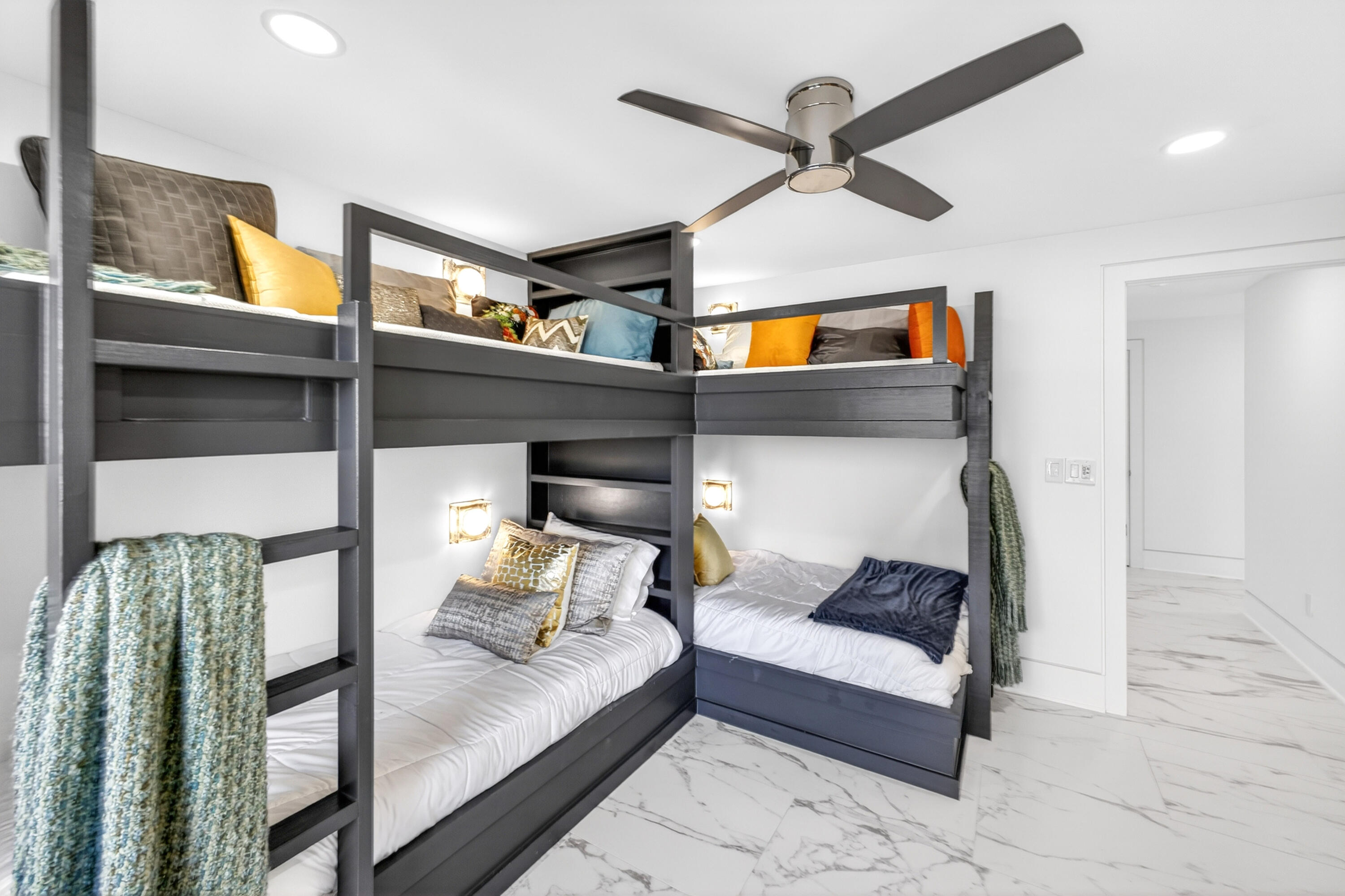 SOUTHWINDS III AT SANDESTIN - Residential